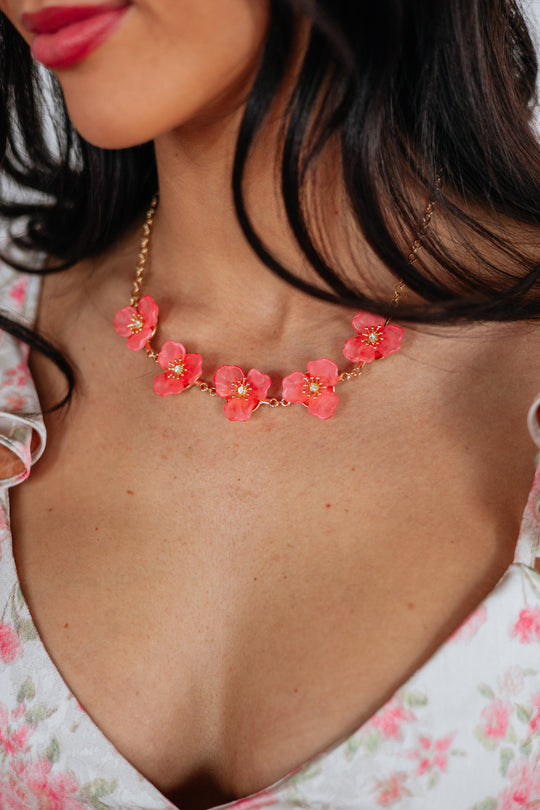 Pretty in Petals Necklace