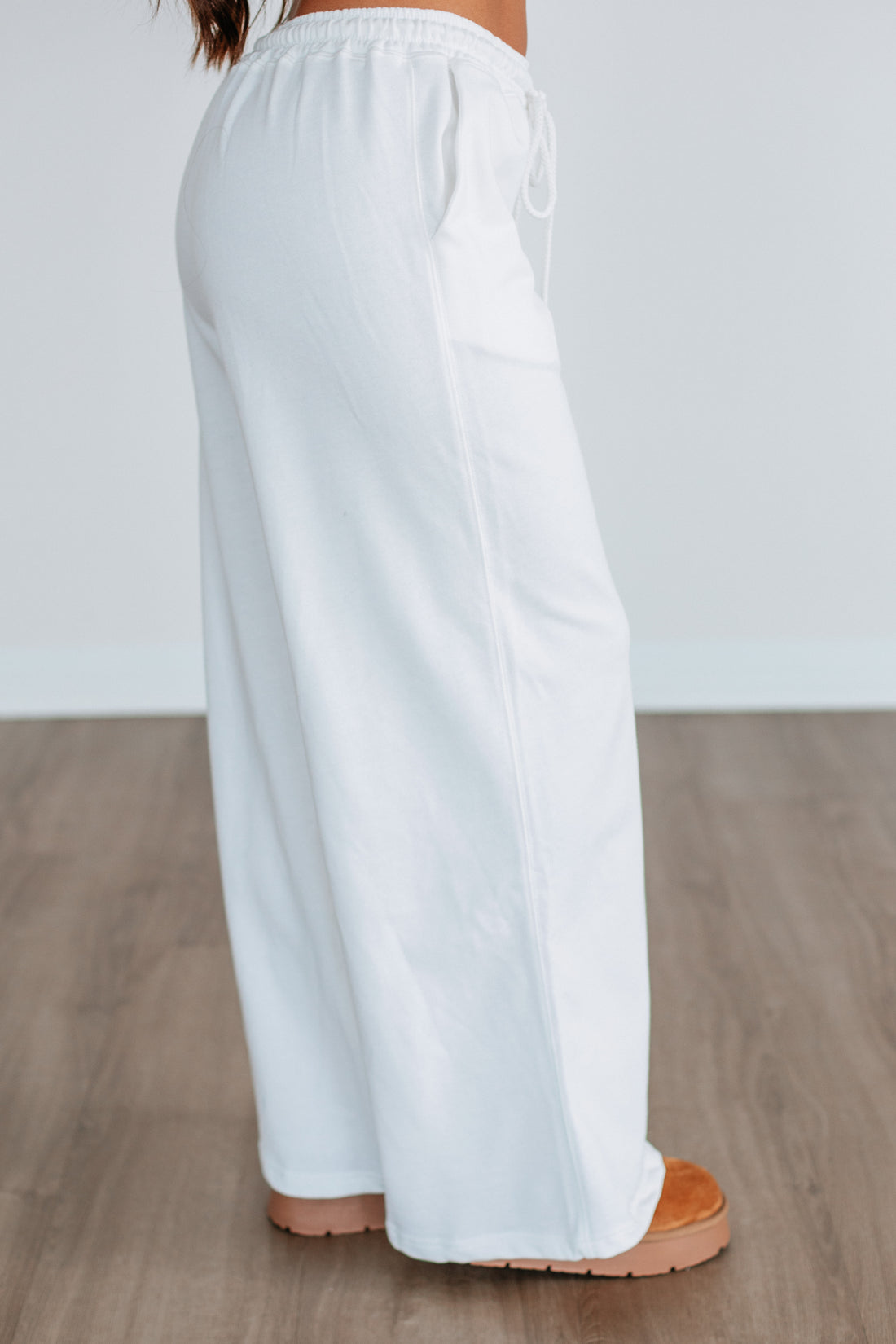 #color_ivory
