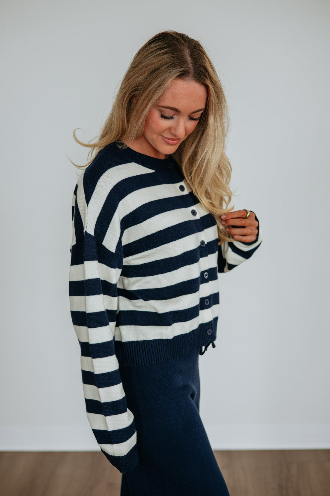 #color_navy