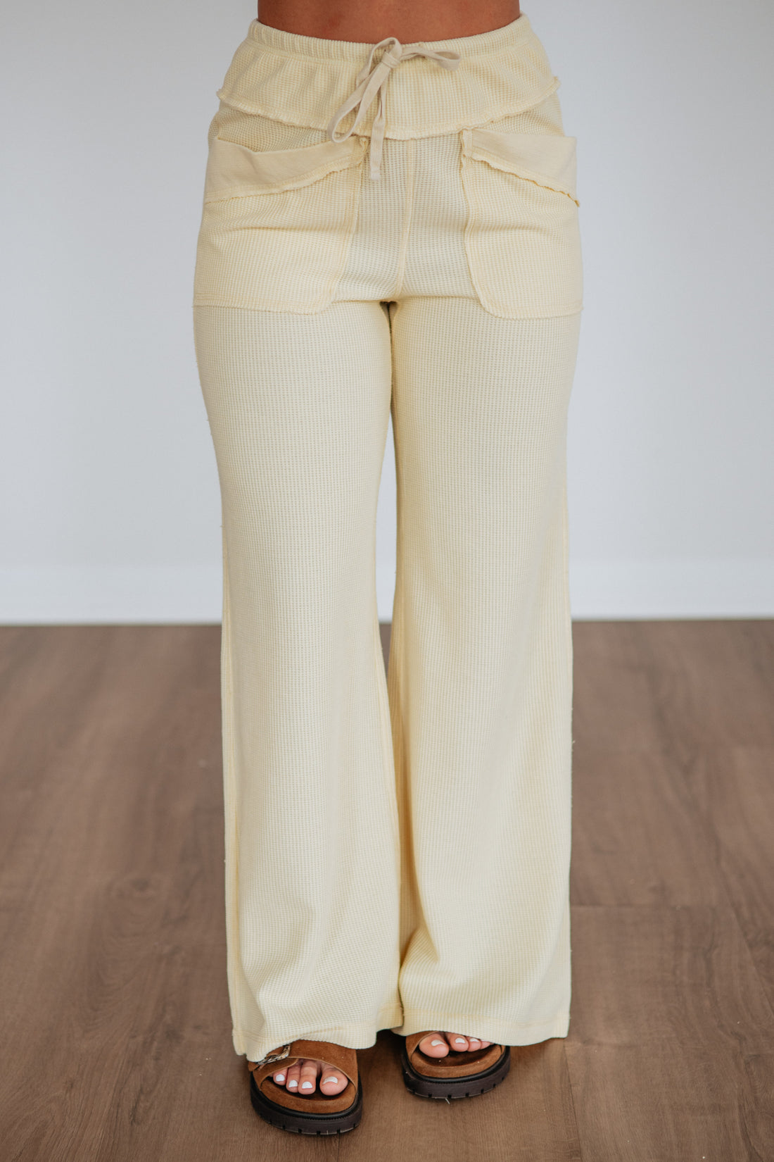#color_lemon-cream