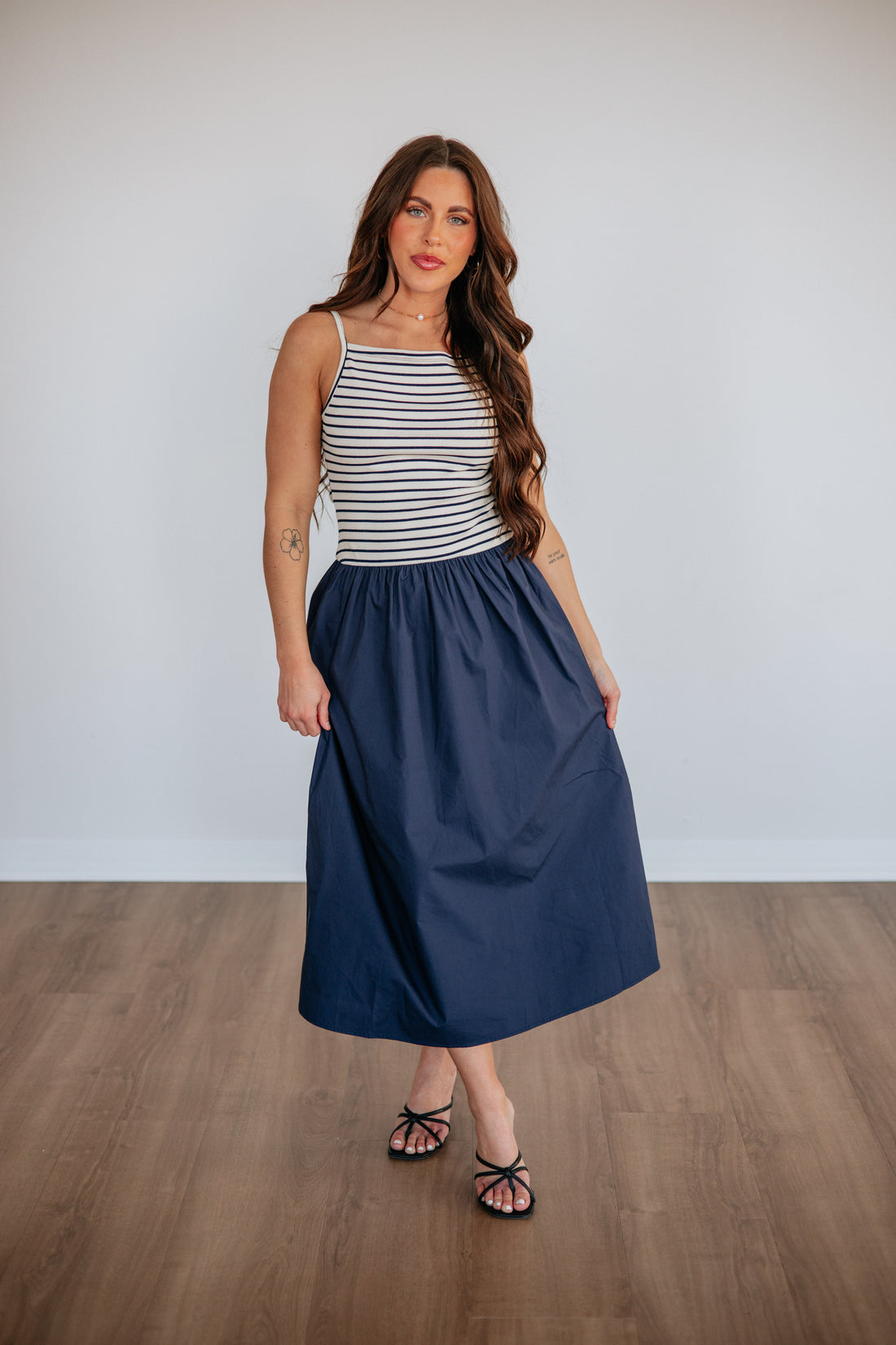 #color_navy