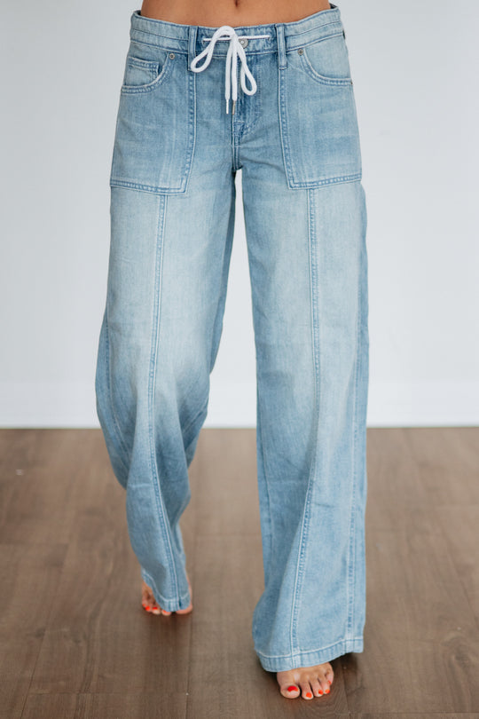 Nori Hidden Jeans - Electric