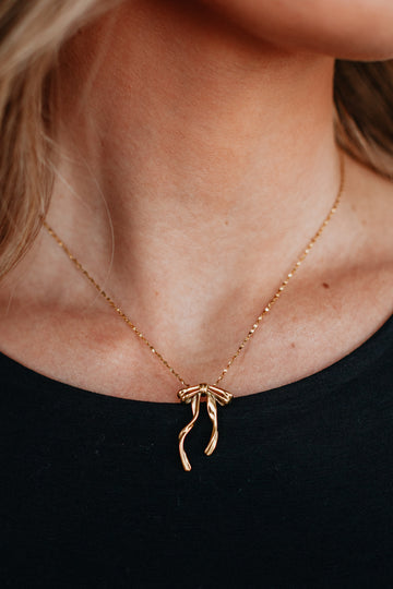 Shaylyn Bow Necklace