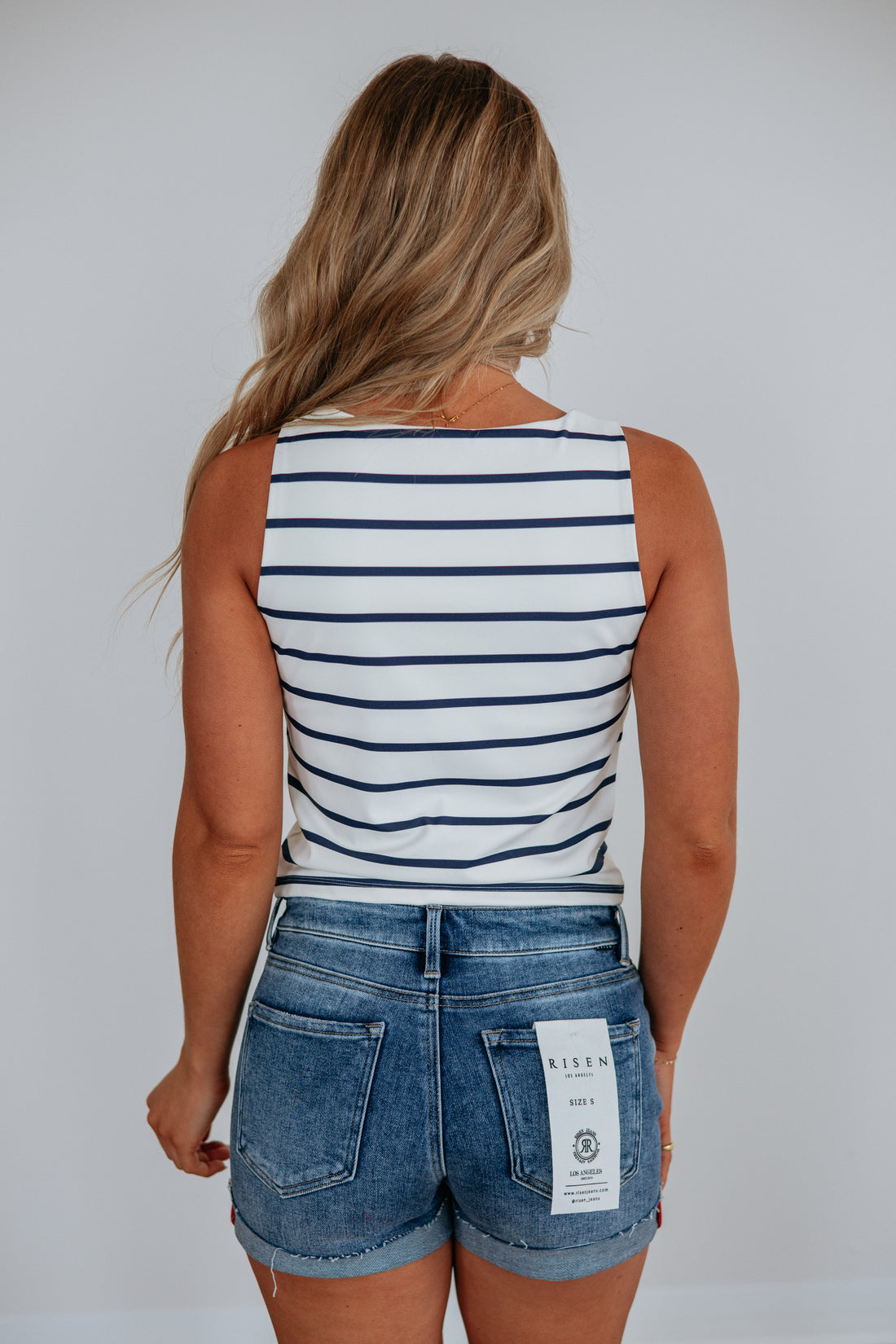 #color_navy-stripe
