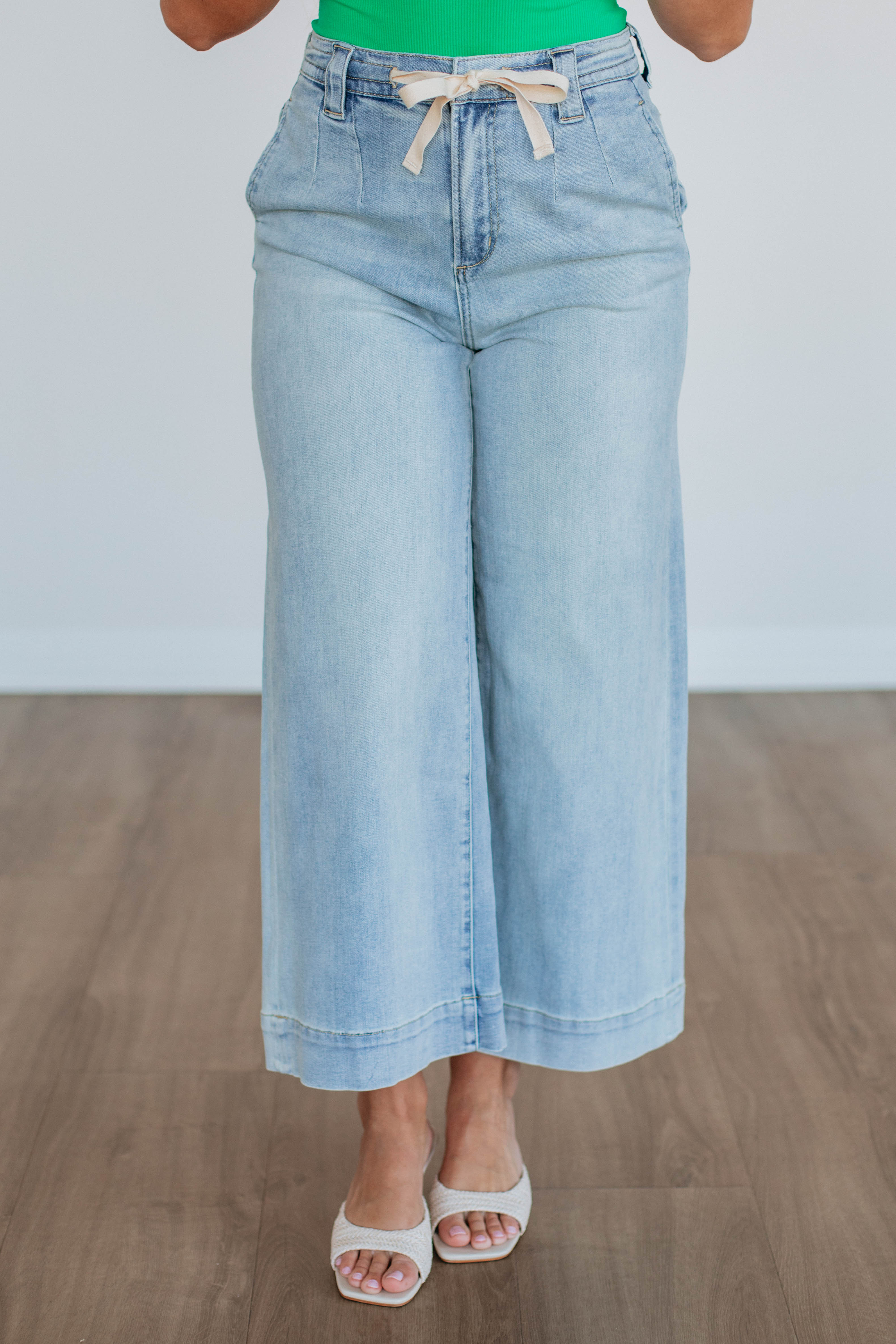 Avah Wide Leg Pants