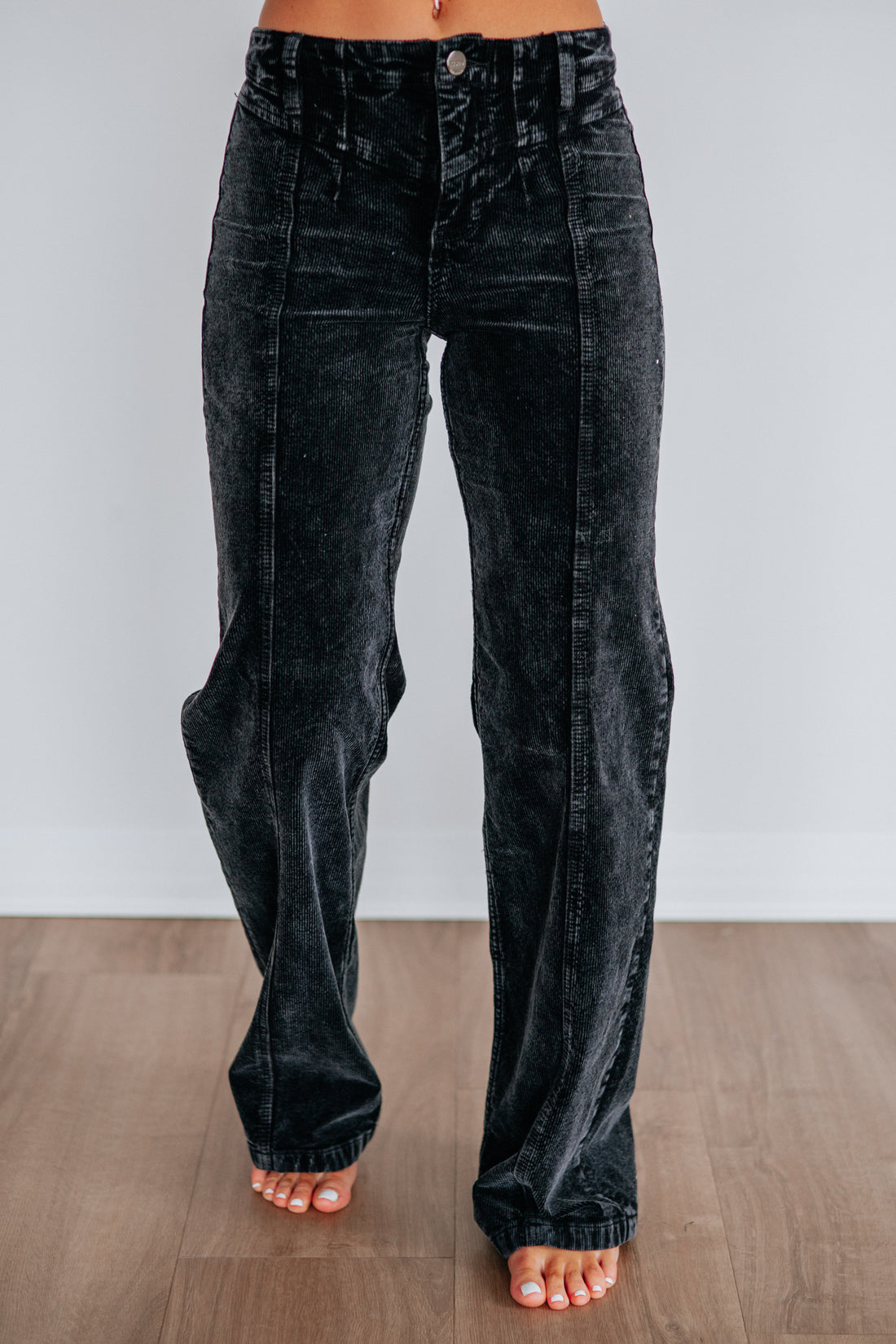 #color_vintage-black