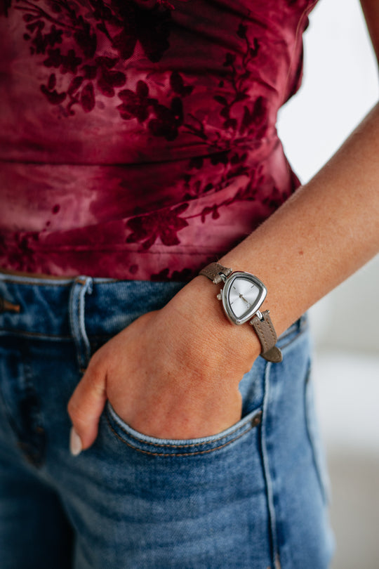 Ashter Watch