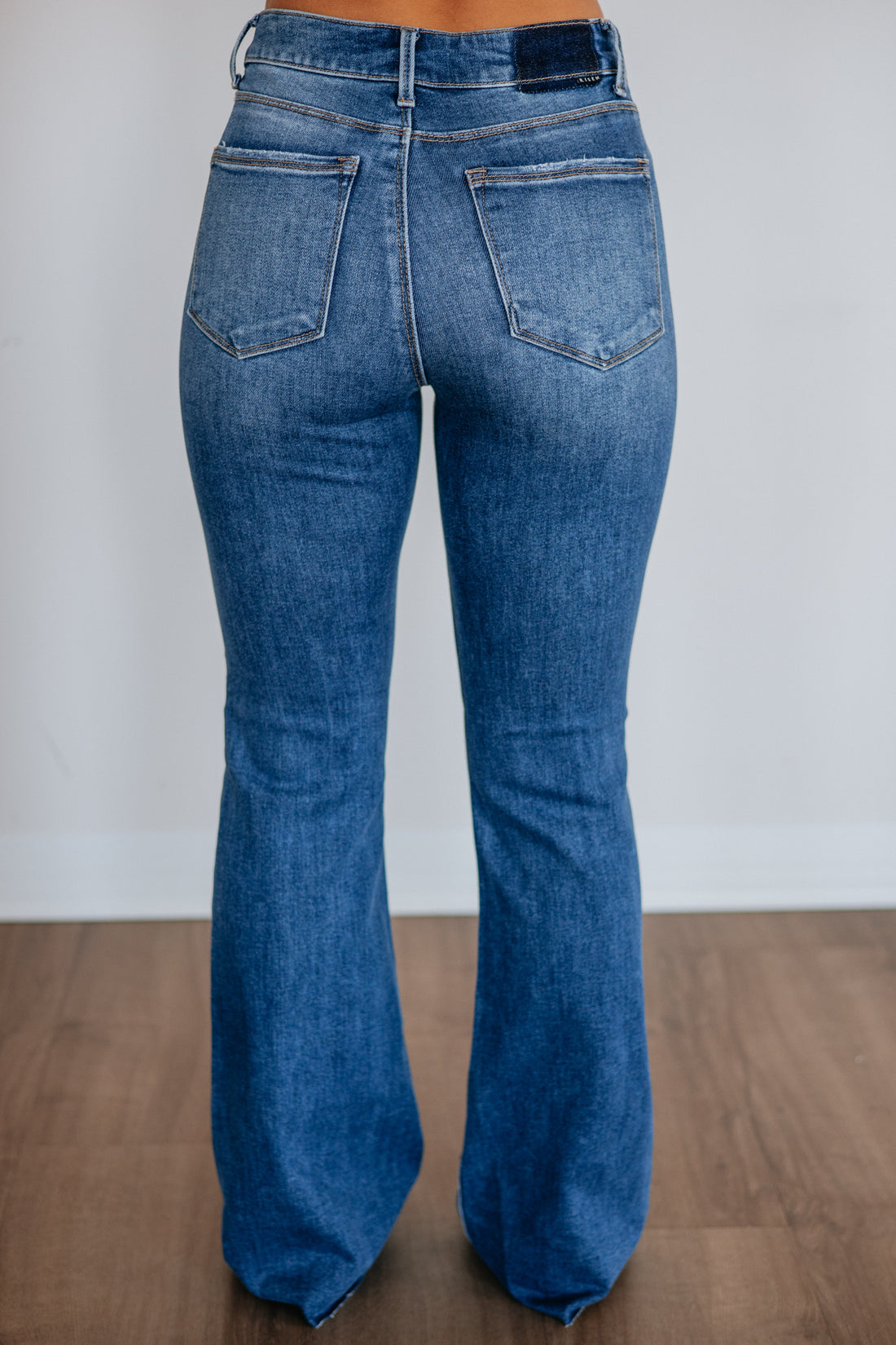 Arya Risen Jeans - Dark Wash