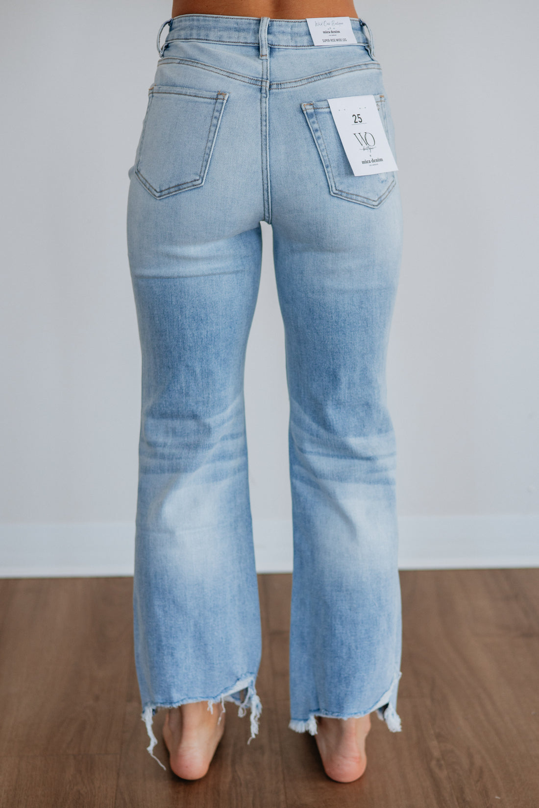 Colton Mica Jeans - Medium Wash