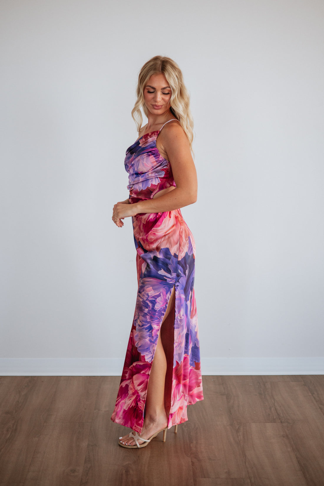 Dresses-6_f2db5b4c-c86a-4a29-ad64-9d9ca0956a4c