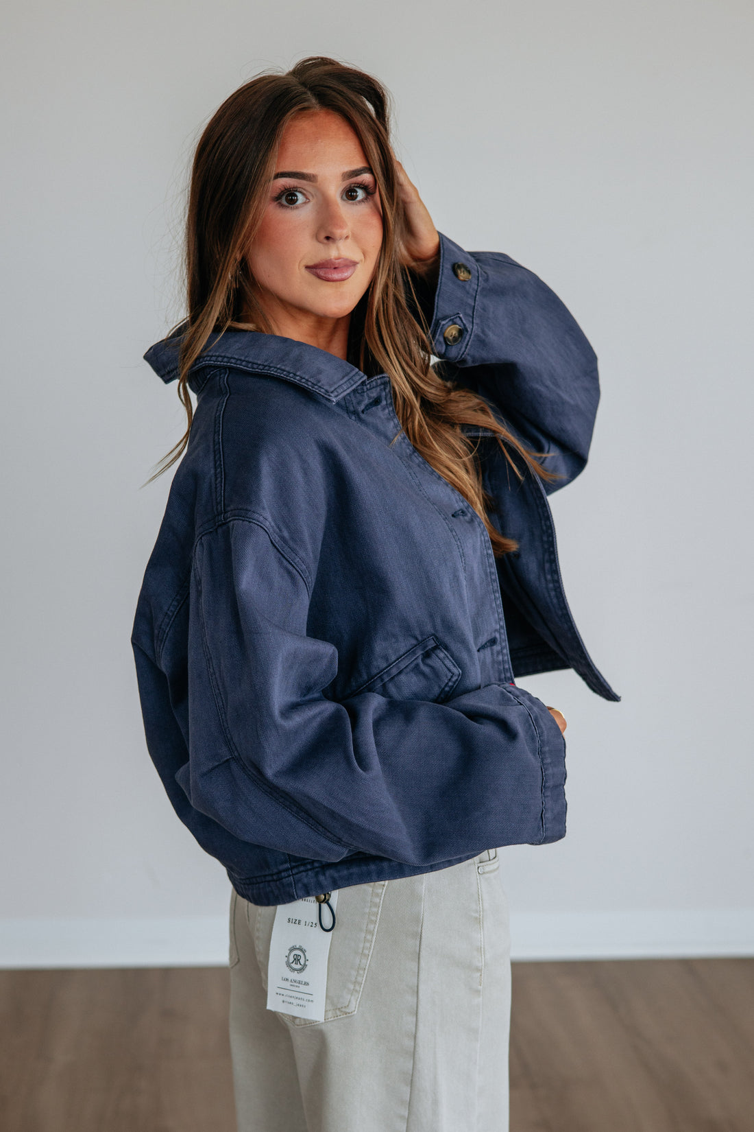 #color_navy