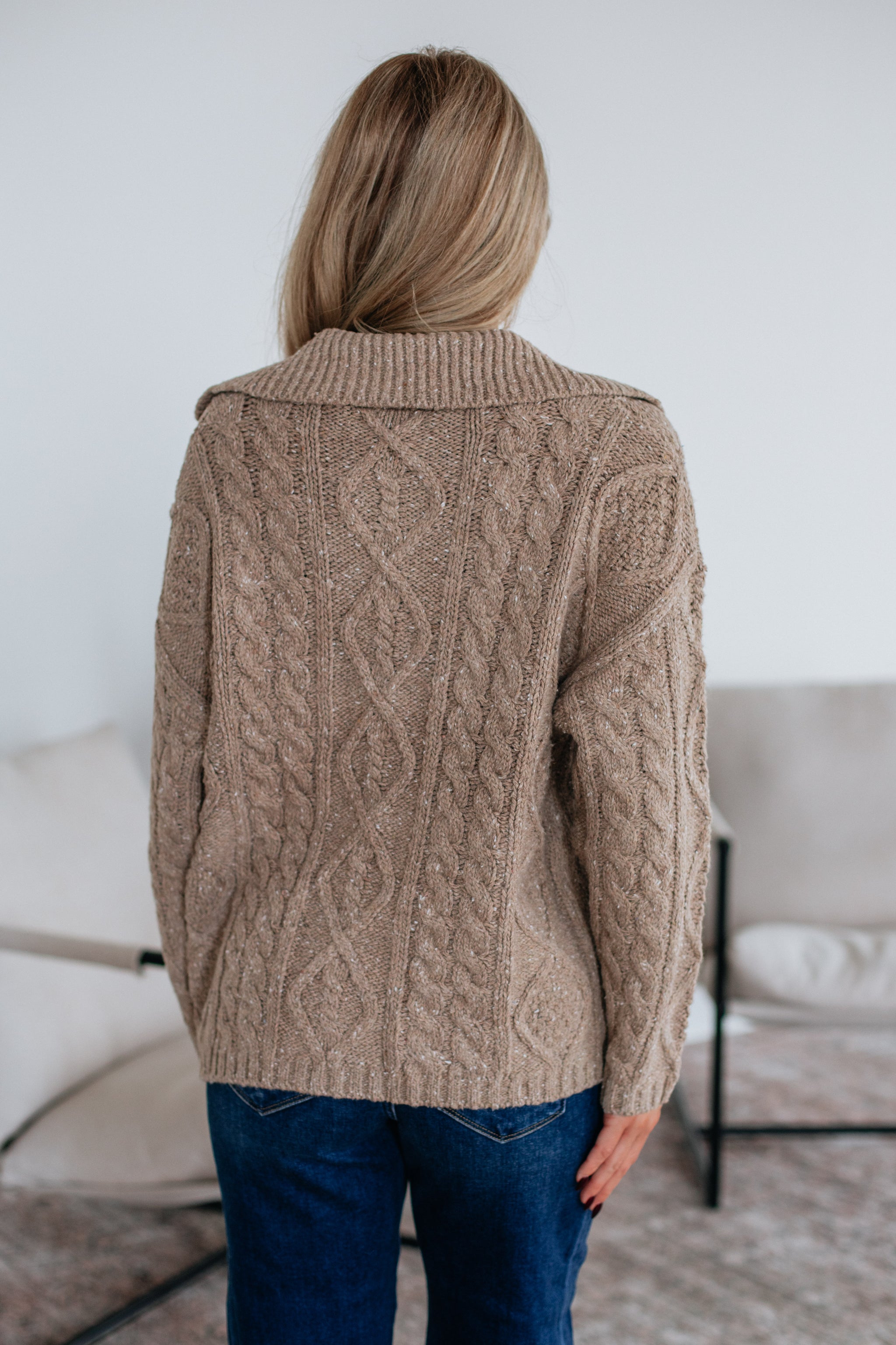 #color_taupe