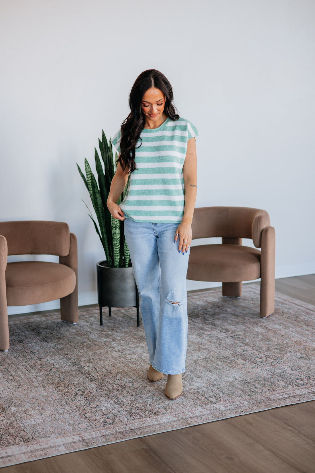 #color_dusty-mint