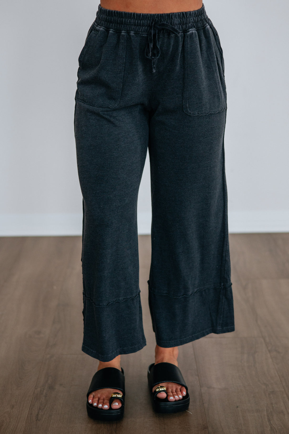 #color_vintage-black