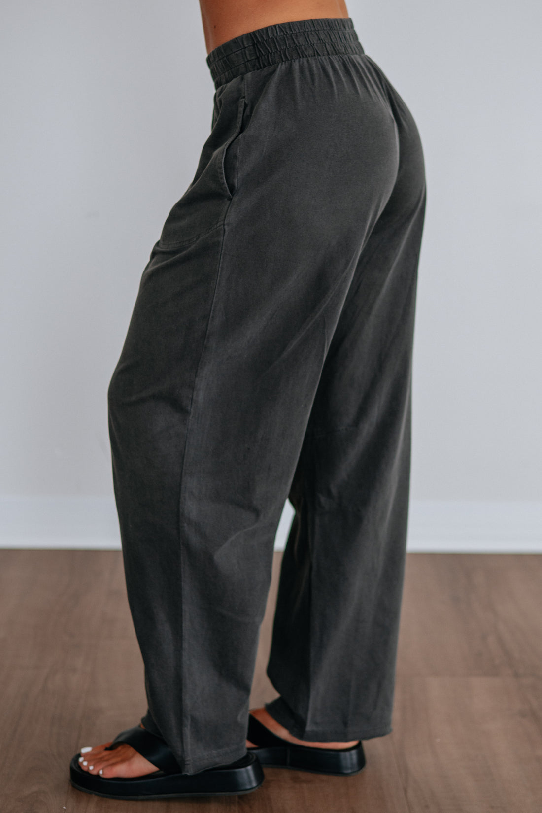 #color_vintage-black