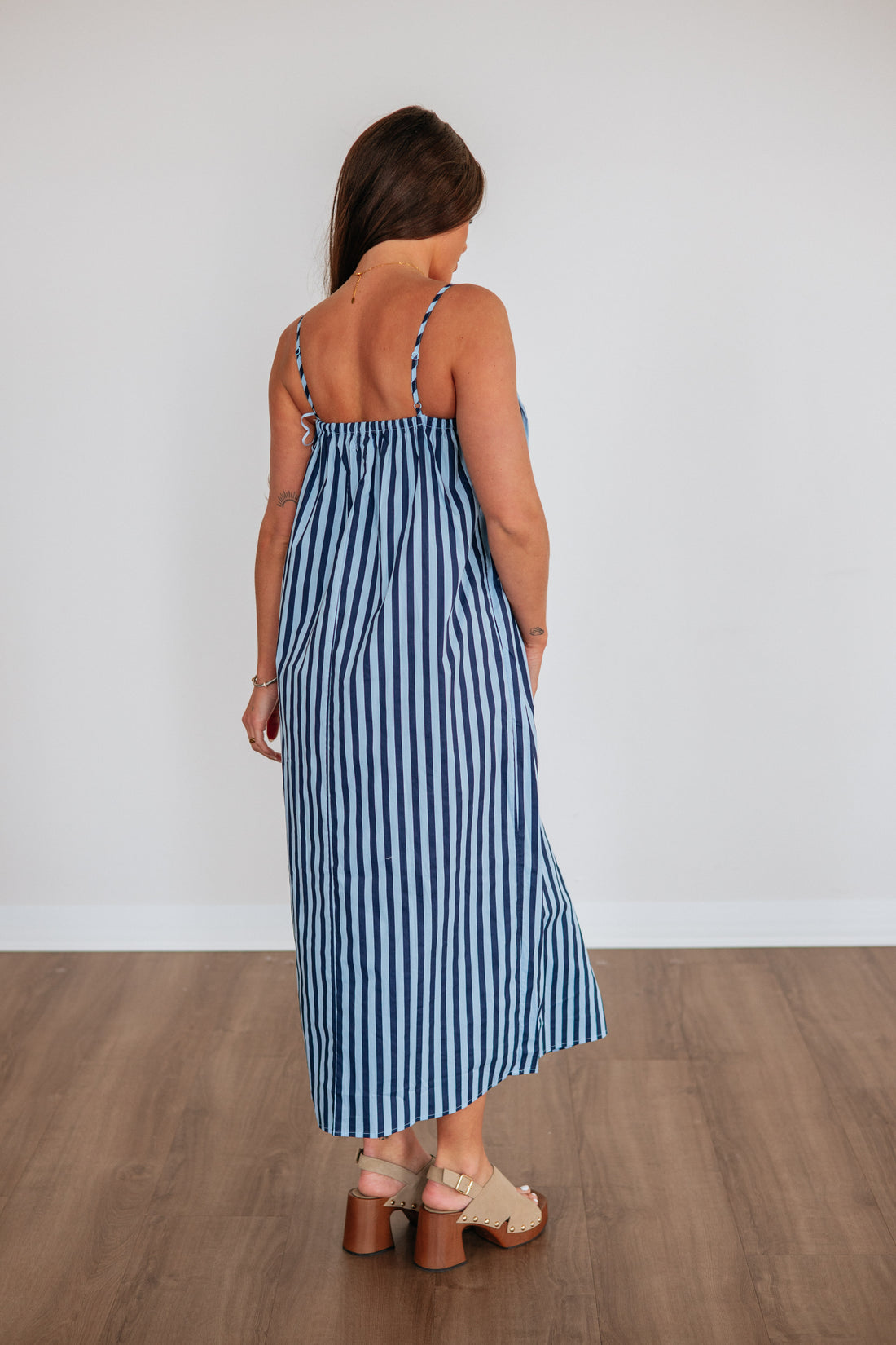 #color_navy