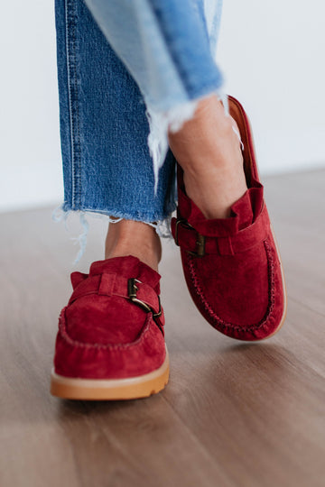 #color_merlot