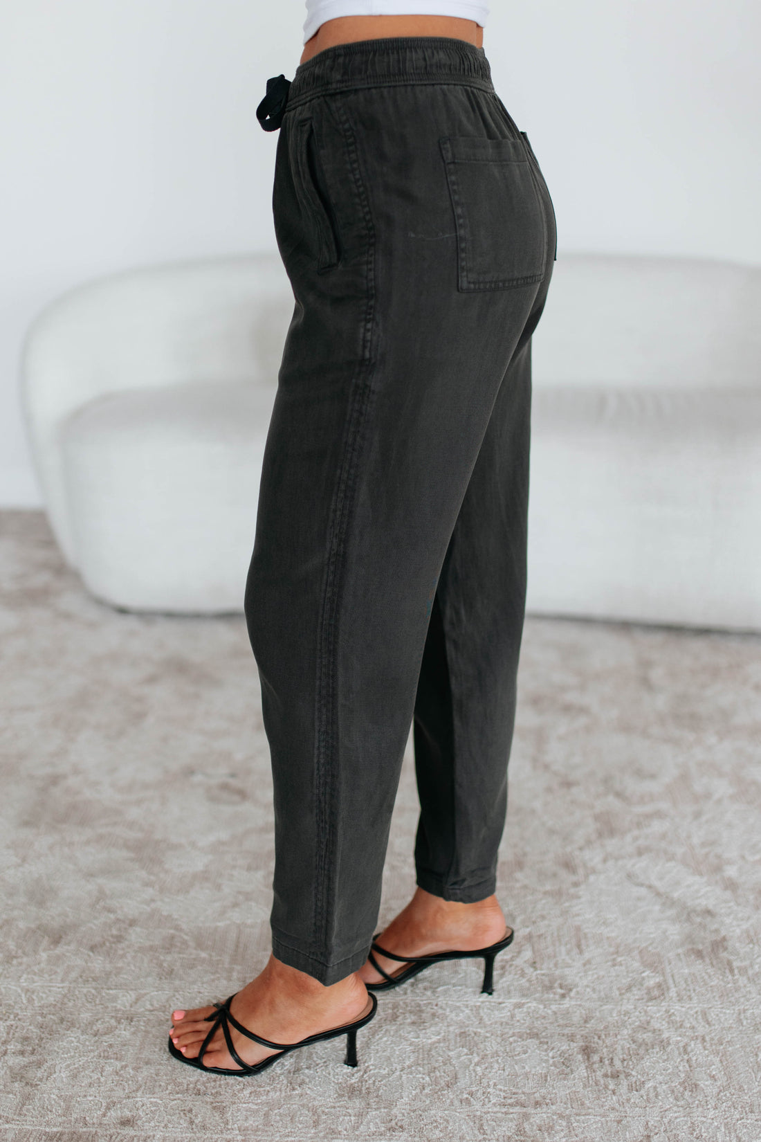 #color_vintage-black