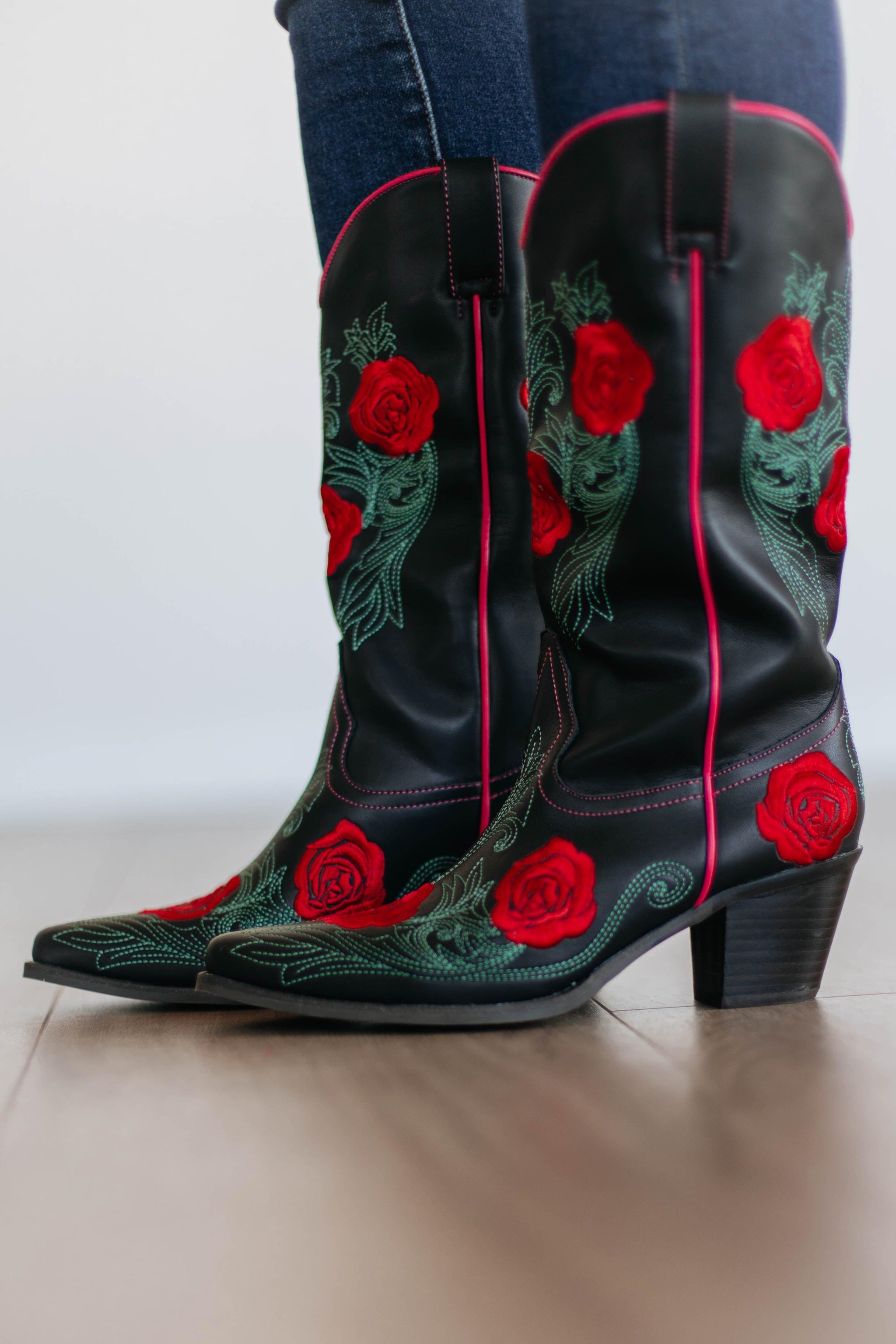 Center Stage Cowgirl Boots - Black