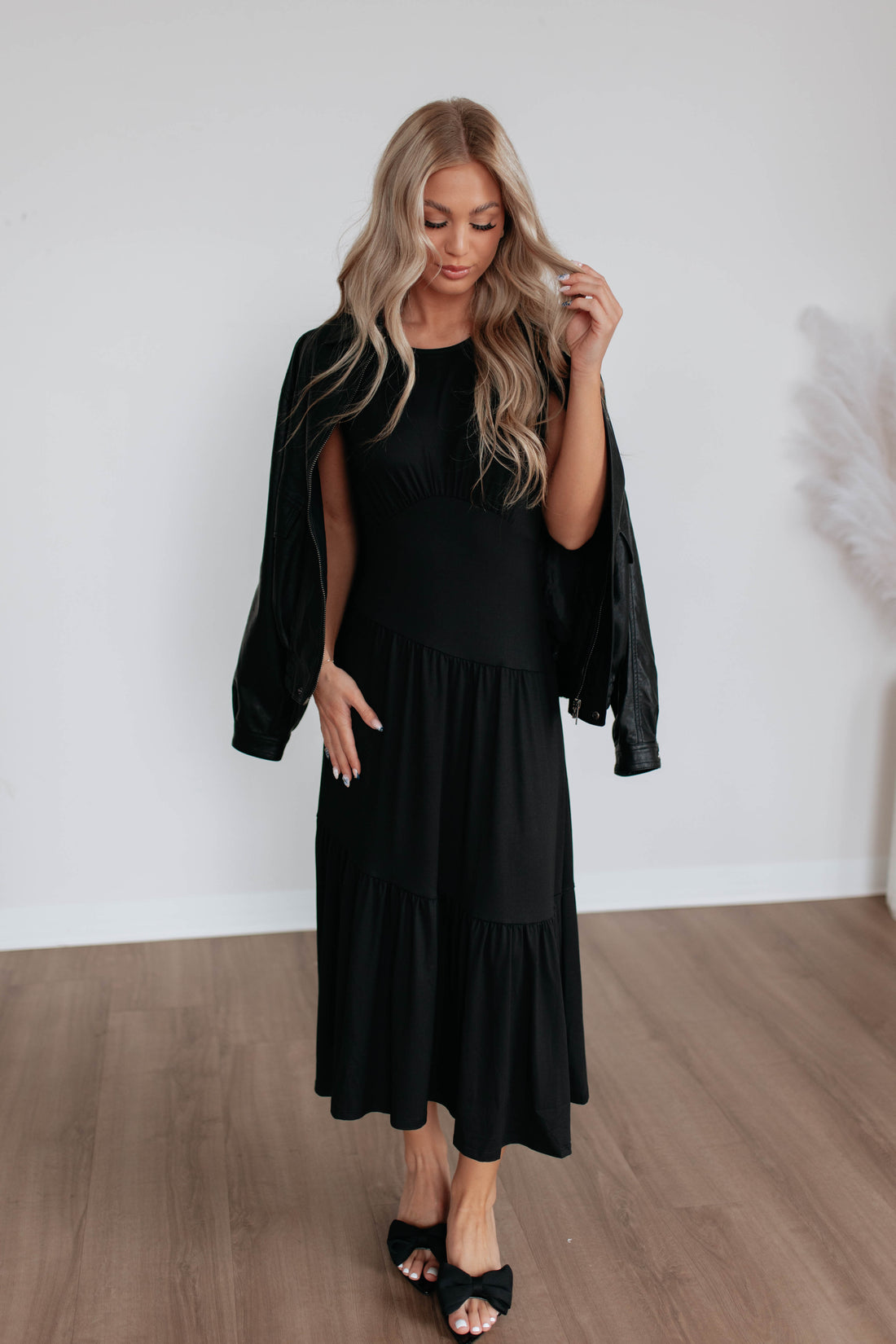 #color_black