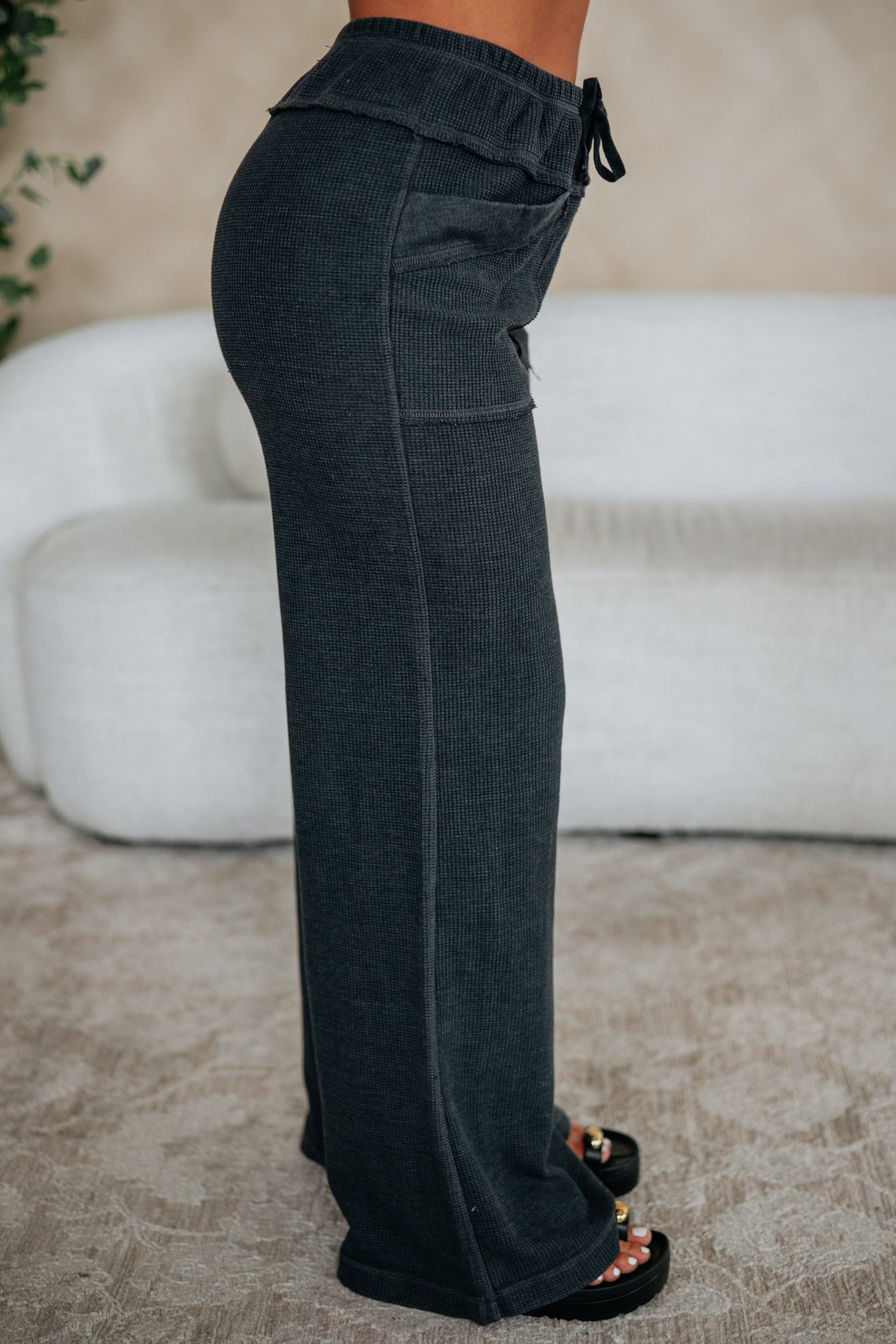 #color_vintage-black