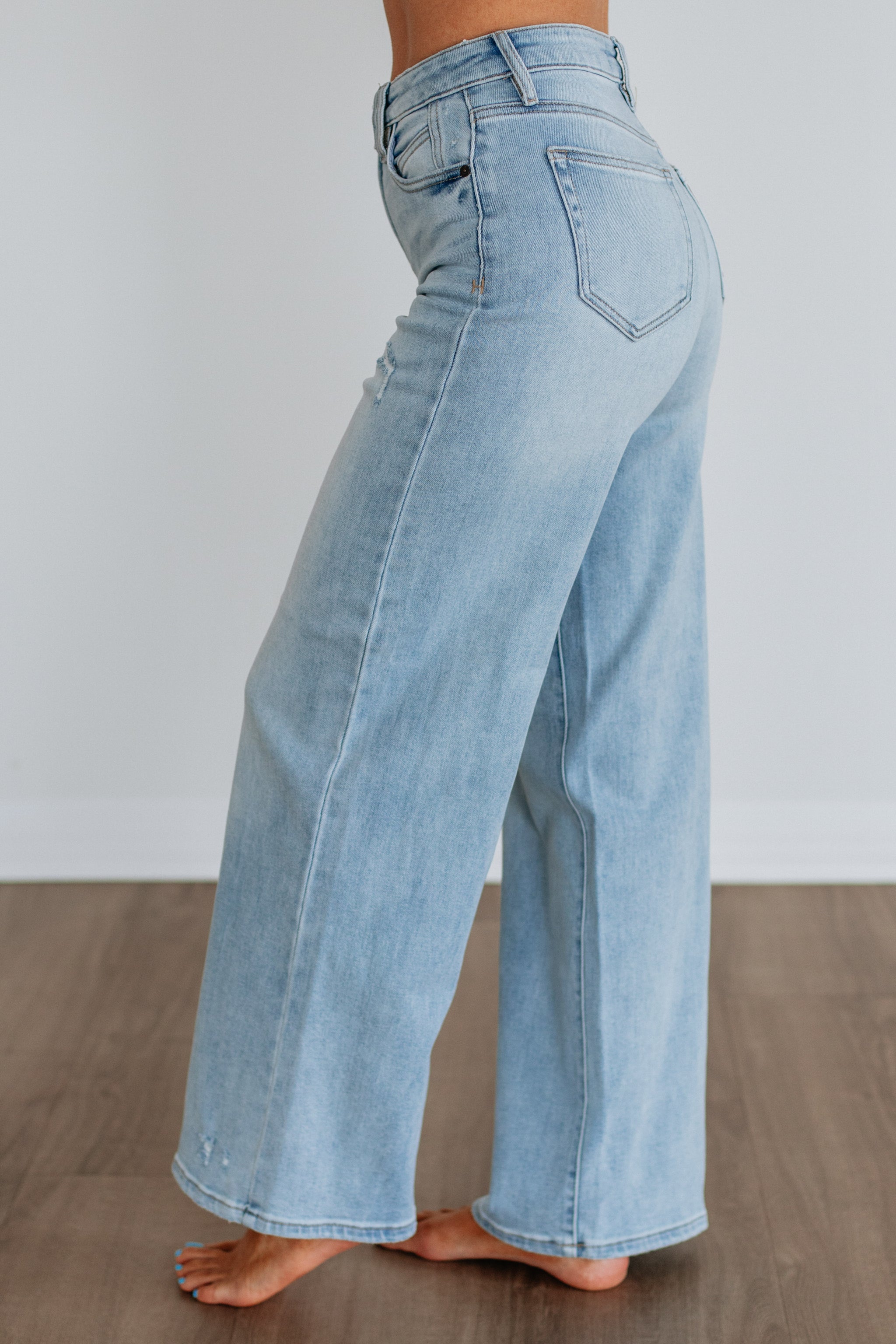 Nori Hidden Jeans - Breezy
