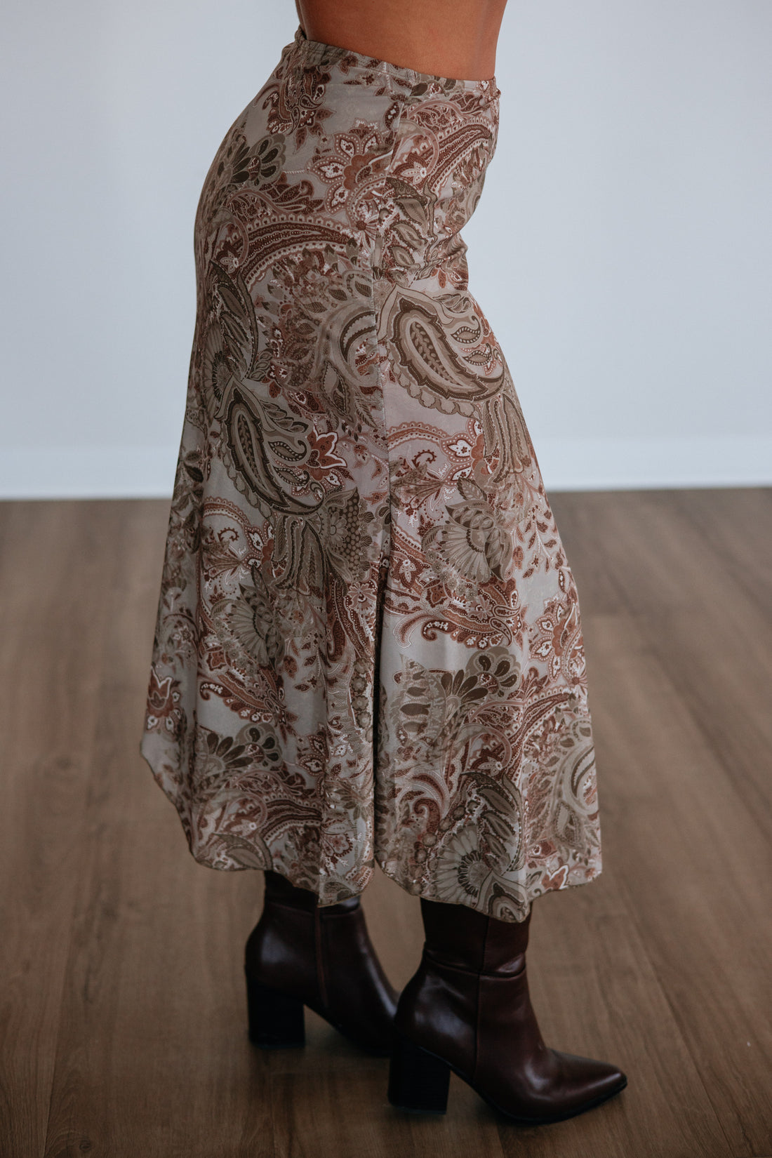 Lesley Midi Skirt