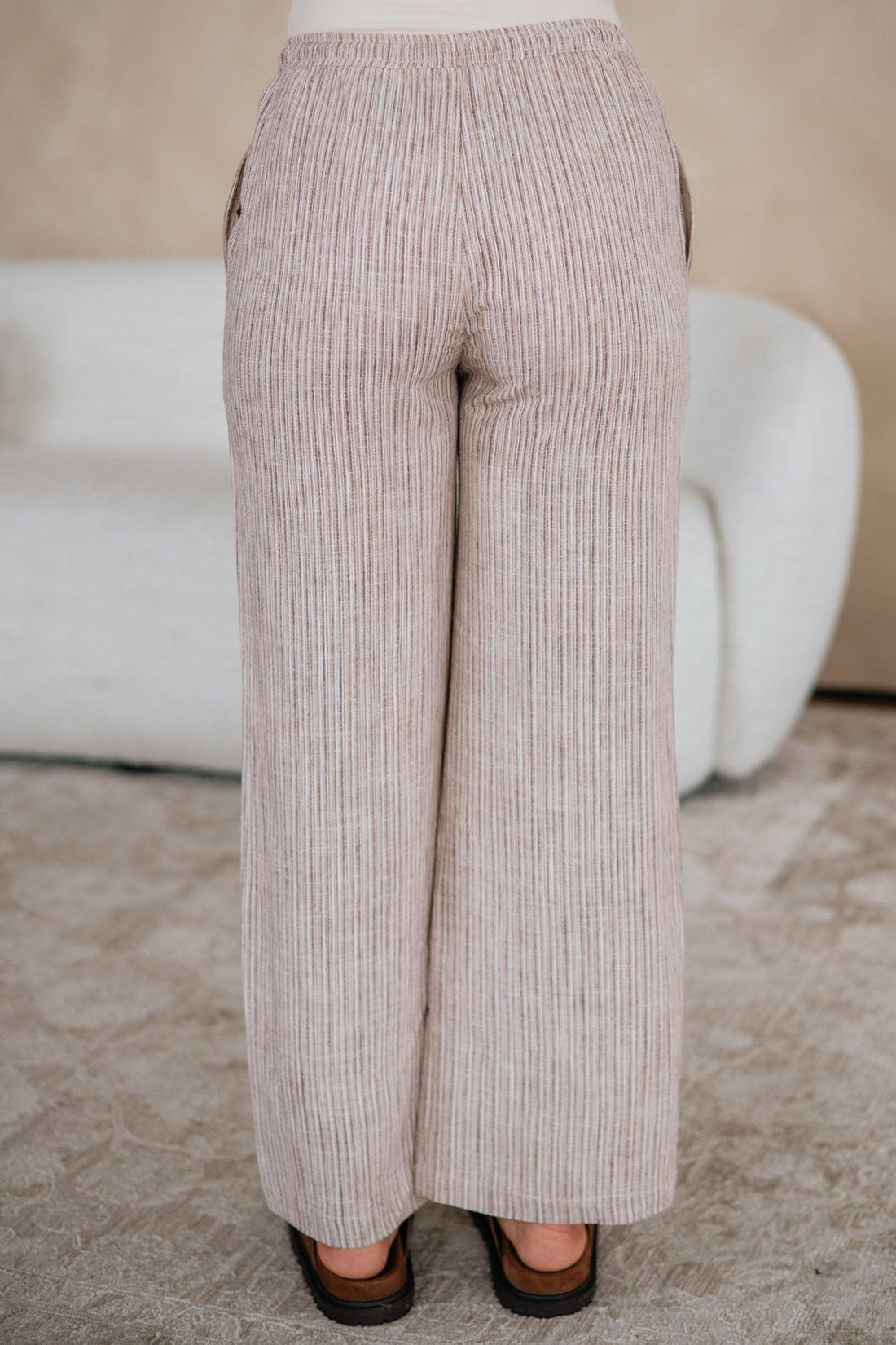 #color_taupe