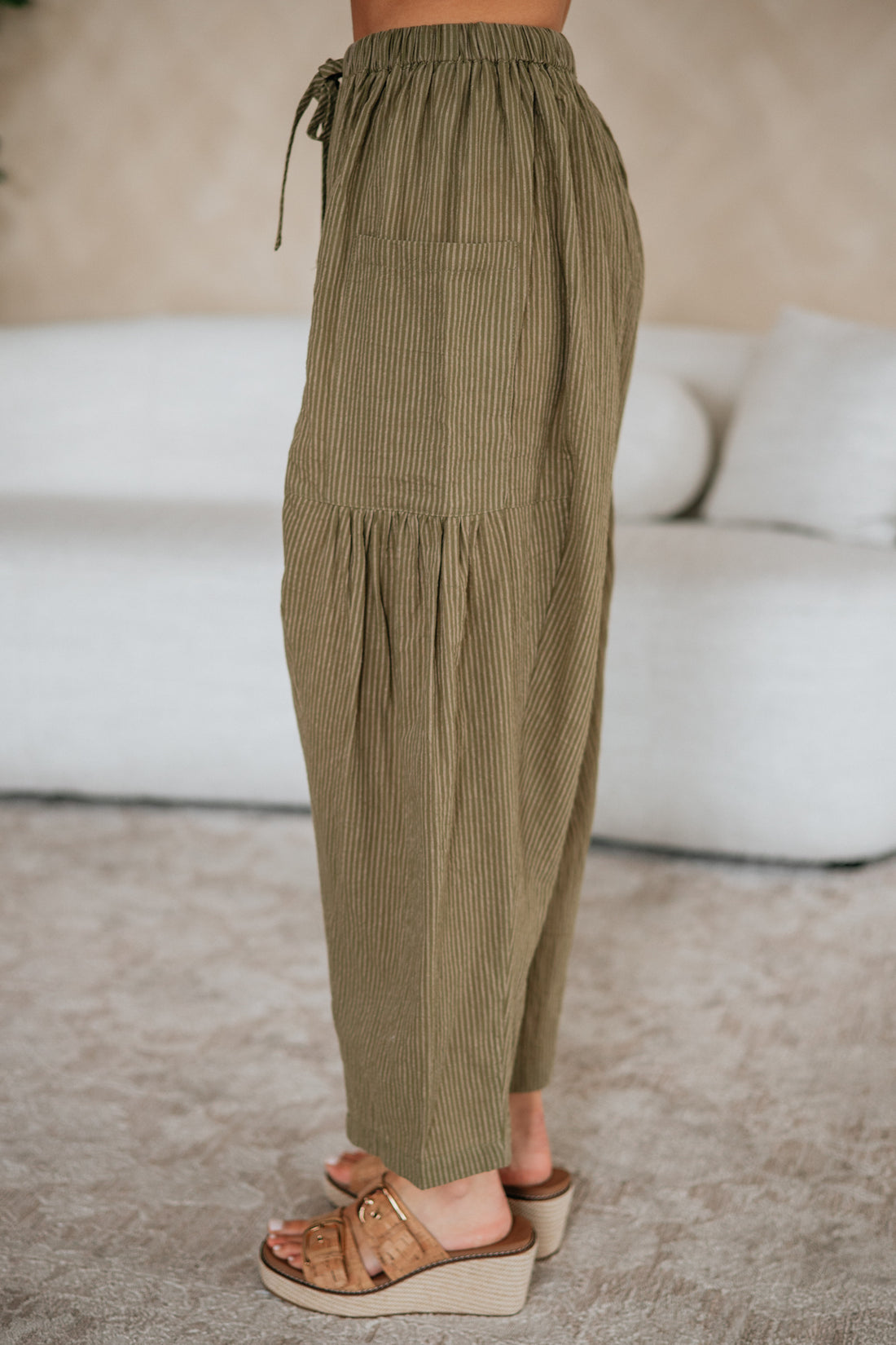 #color_dusty-olive