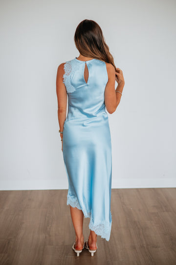 Mersaides Midi Dress