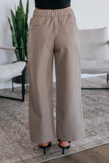 #color_taupe