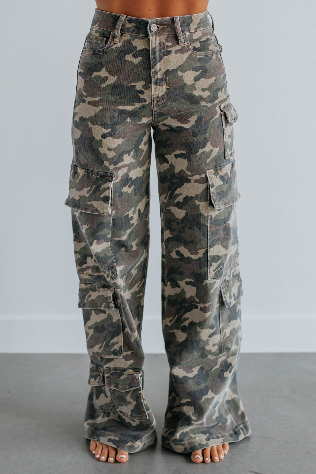 Nori Hidden Cargo Jeans