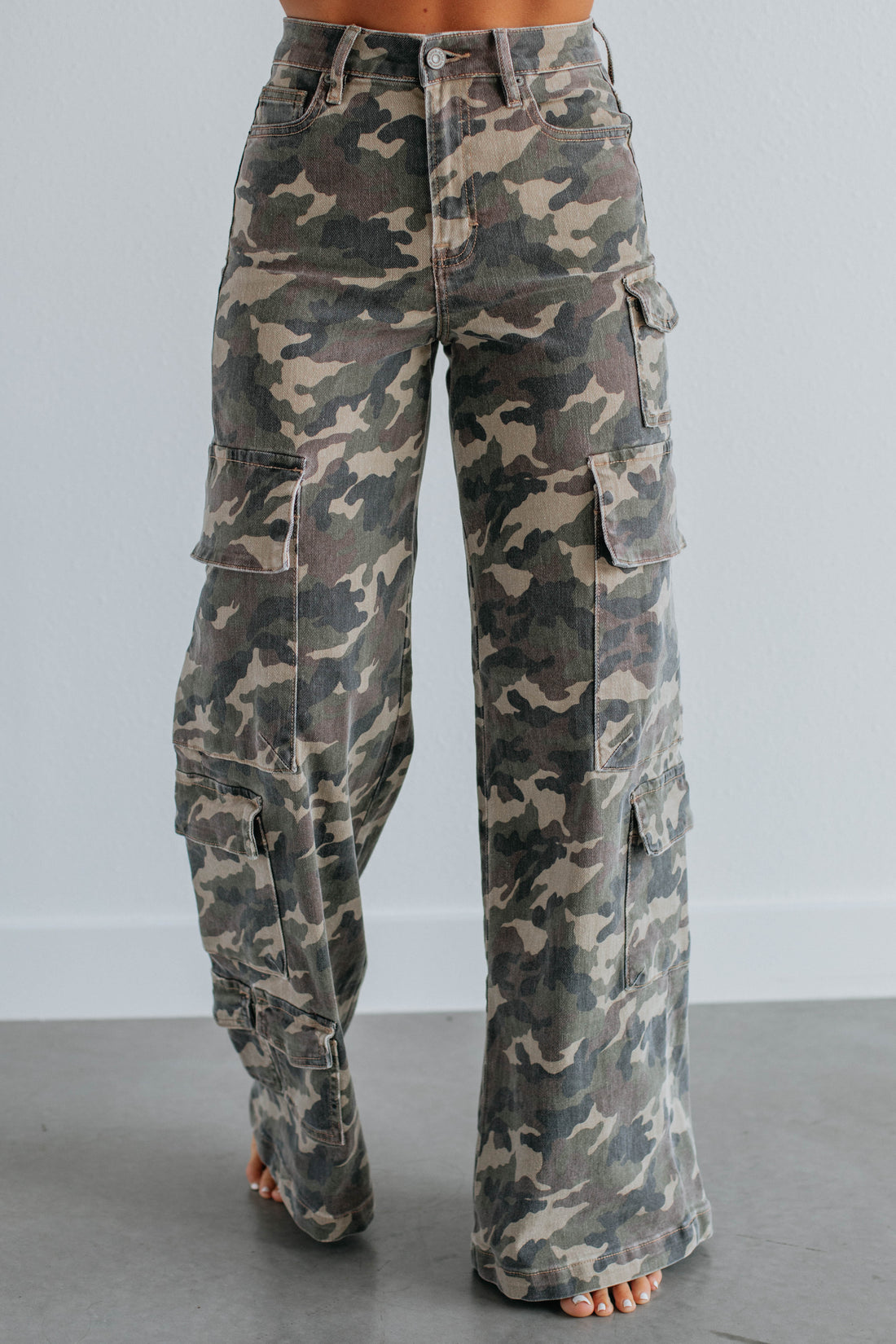 Nori Hidden Cargo Jeans
