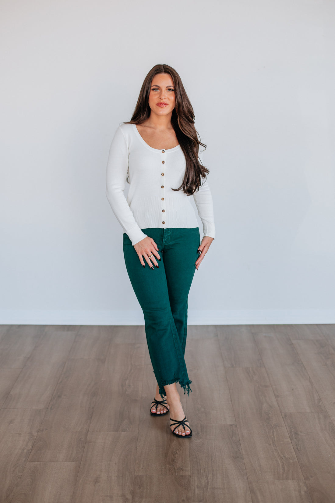 #color_ivory