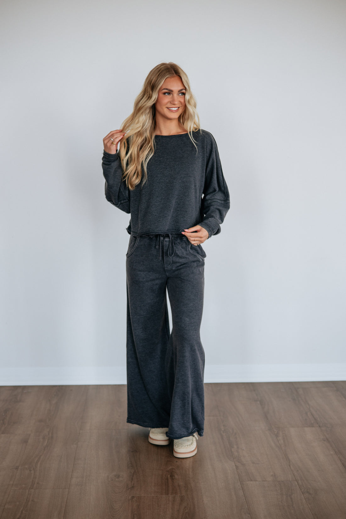 #color_vintage-black