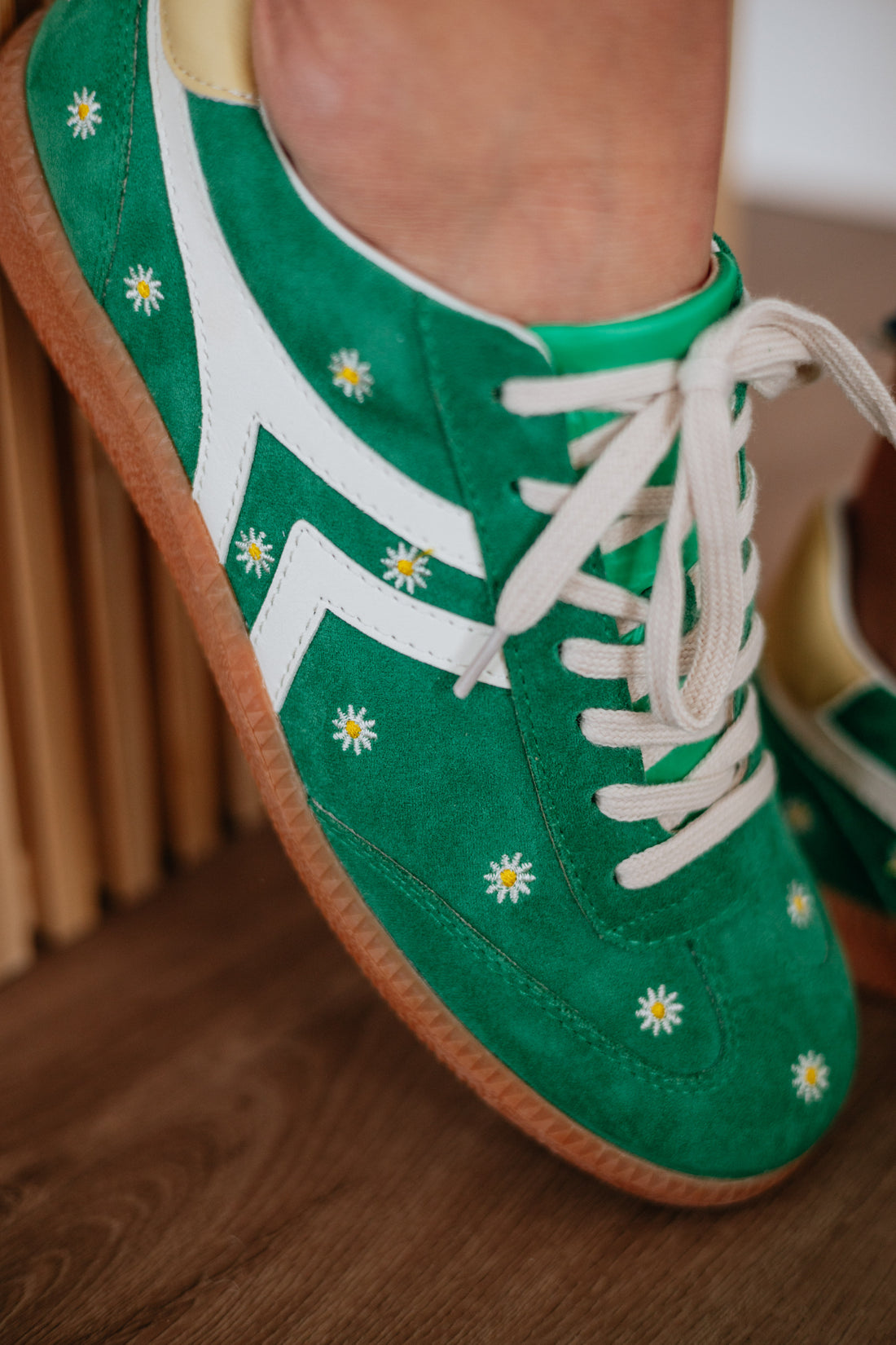 #color_kelly-green