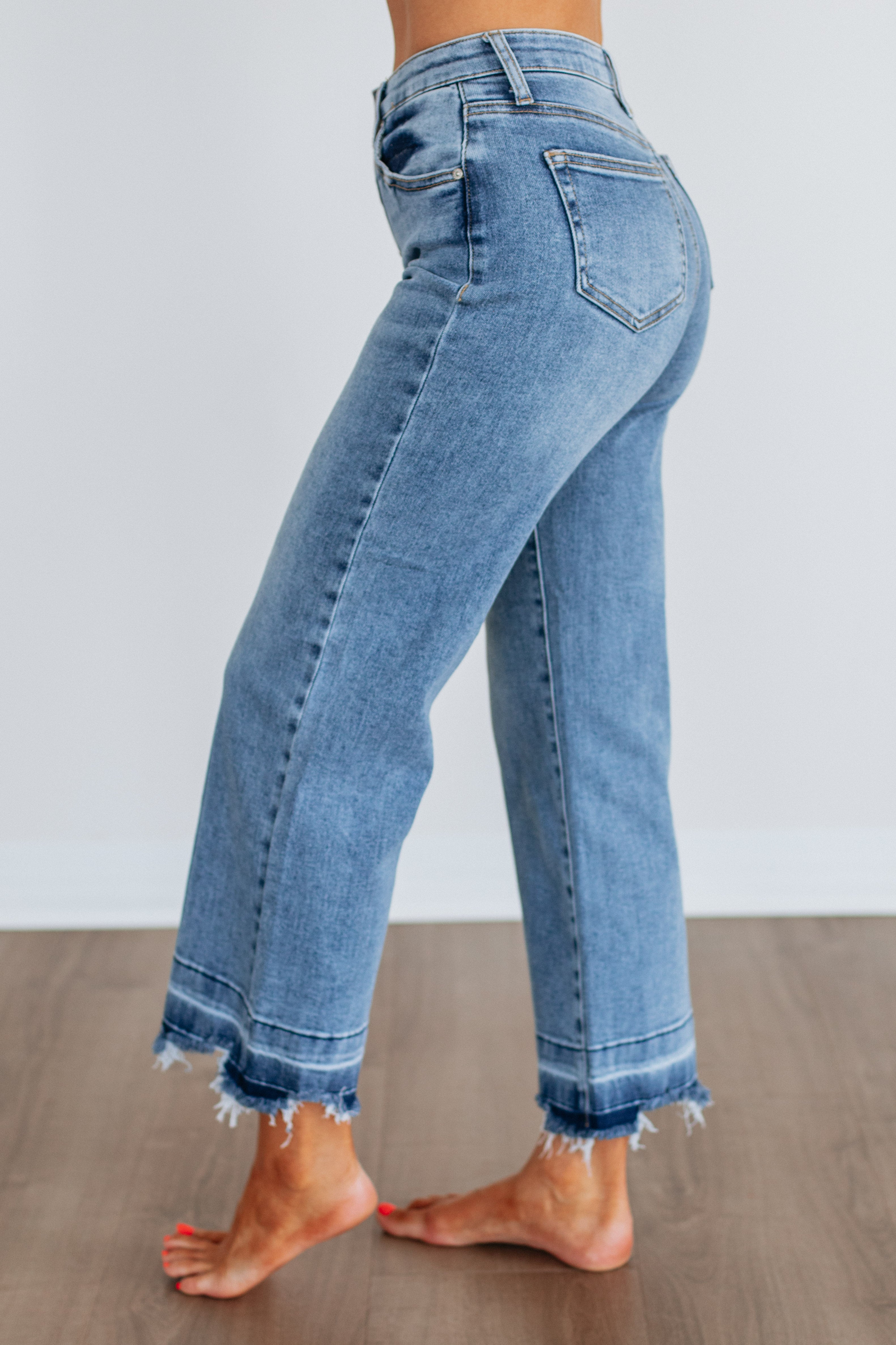 Alessa Saige Jeans