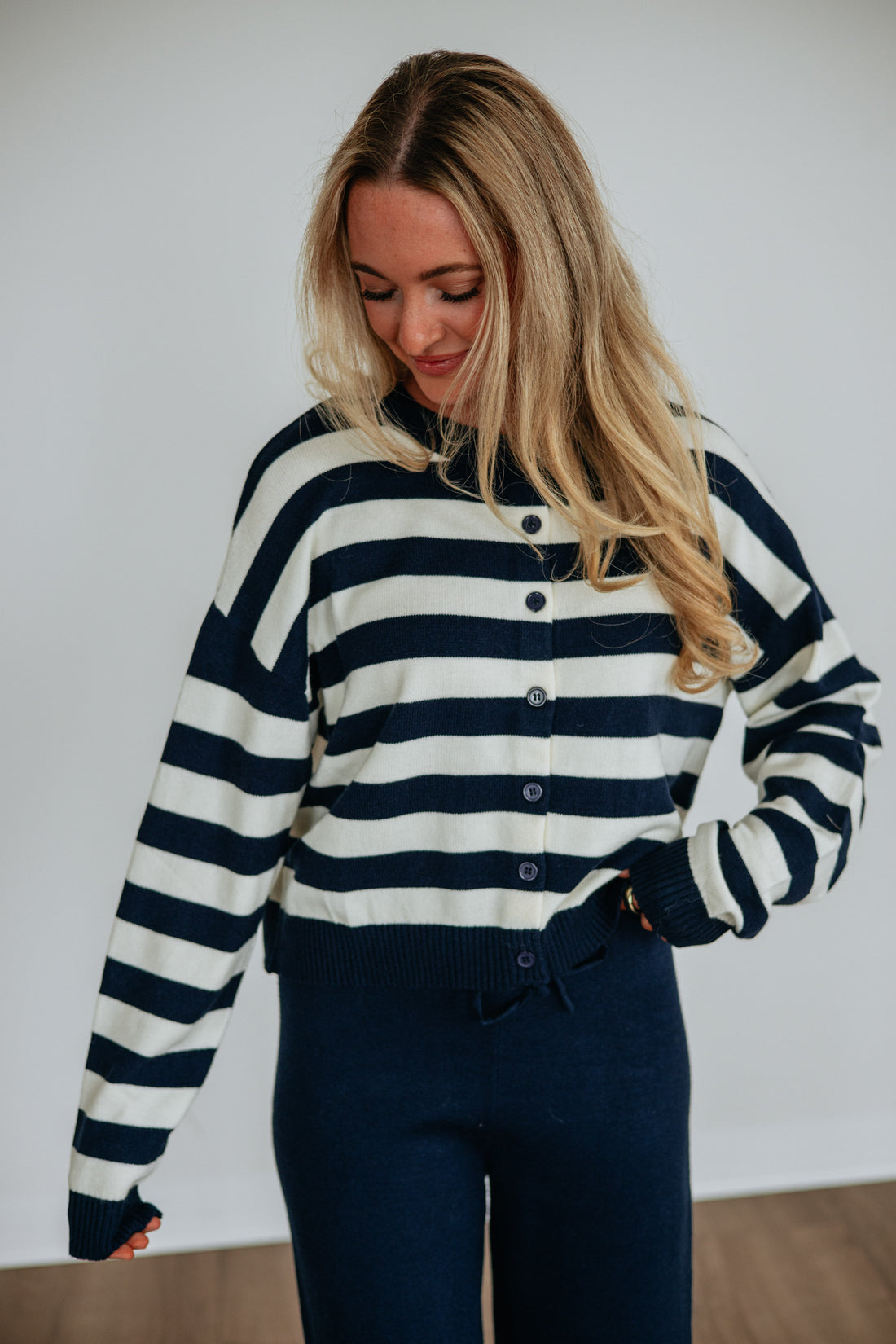 #color_navy