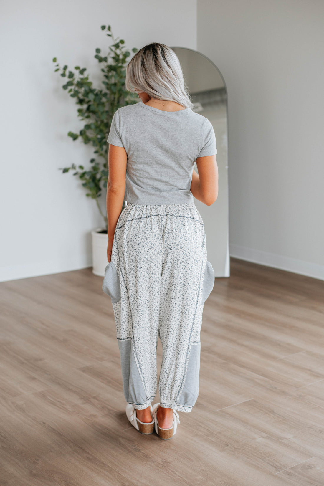 #color_heather-grey