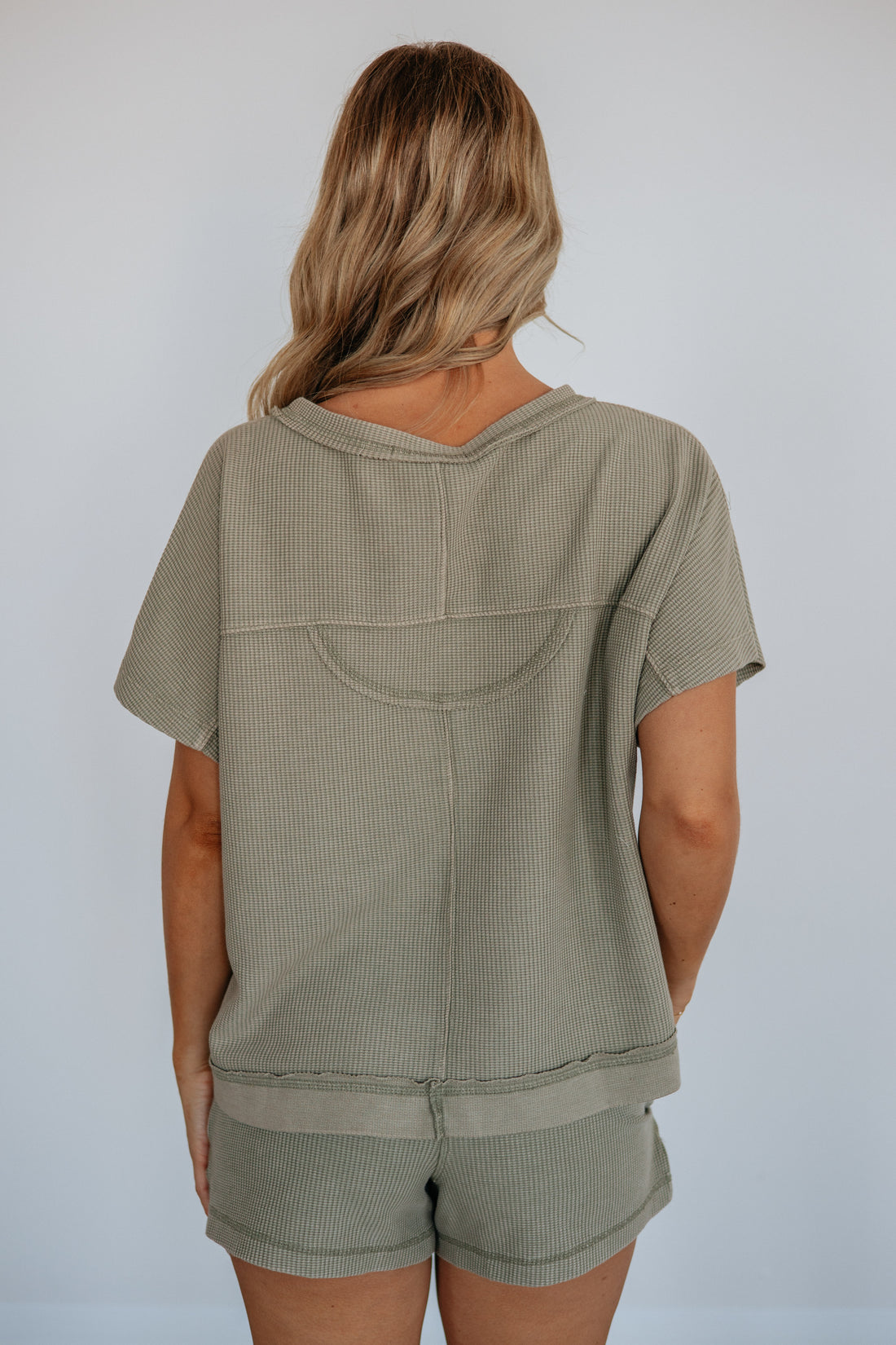 #color_muted-olive