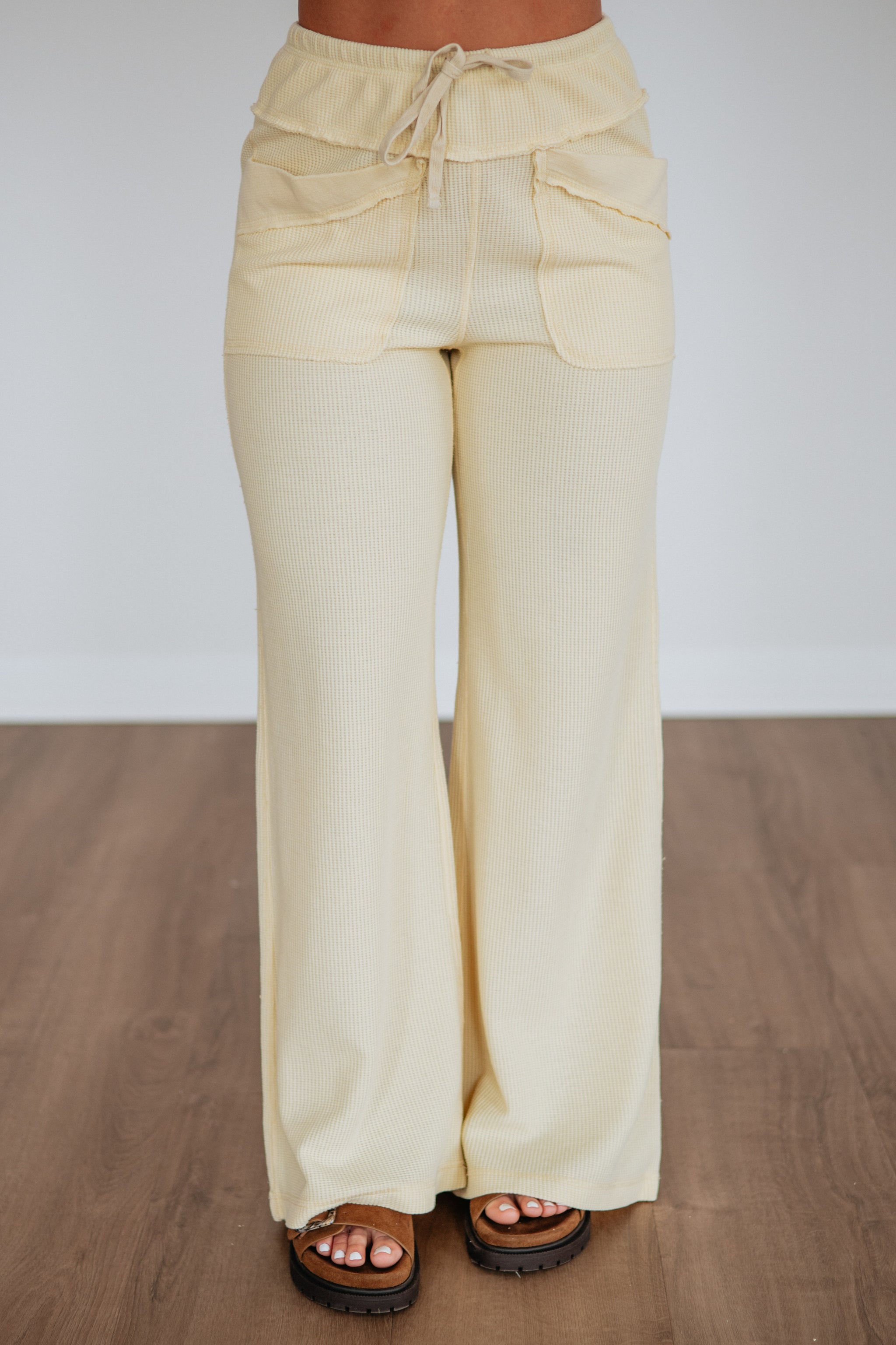 #color_lemon-cream