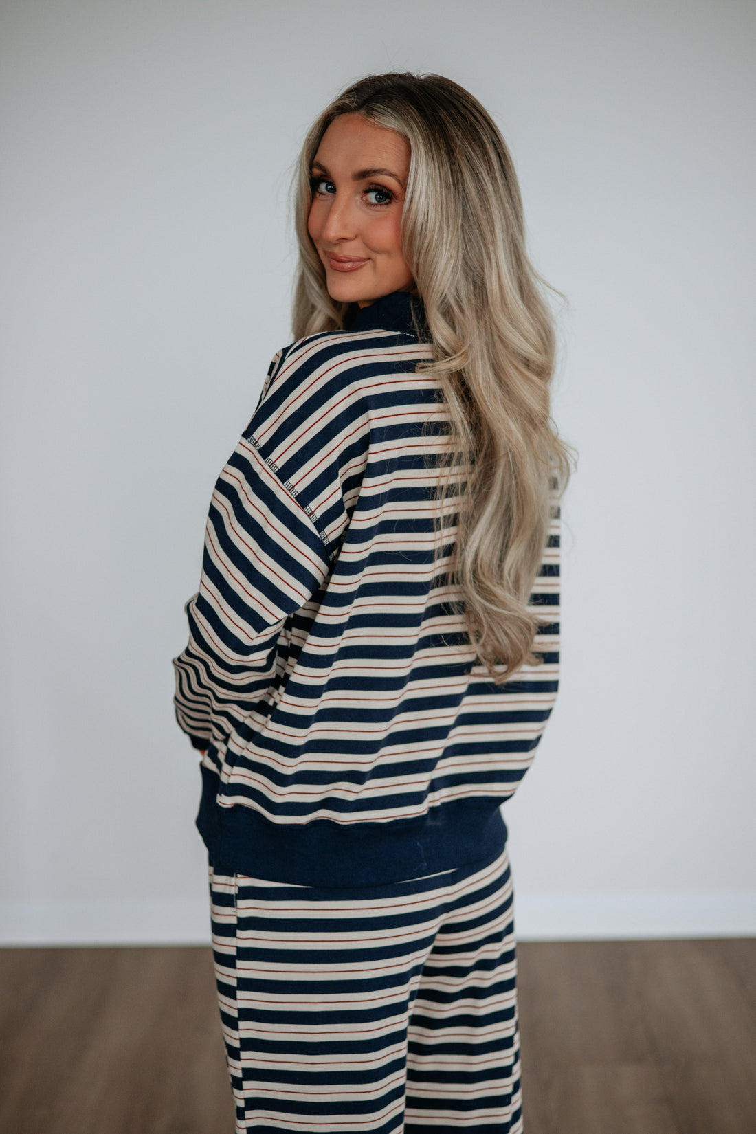 #color_navy