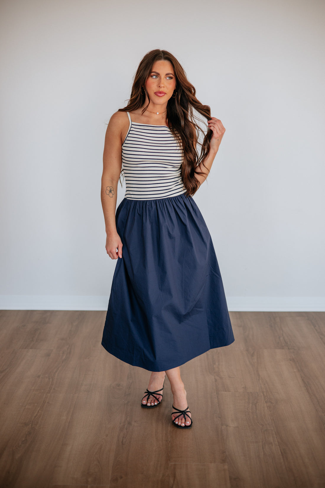 #color_navy