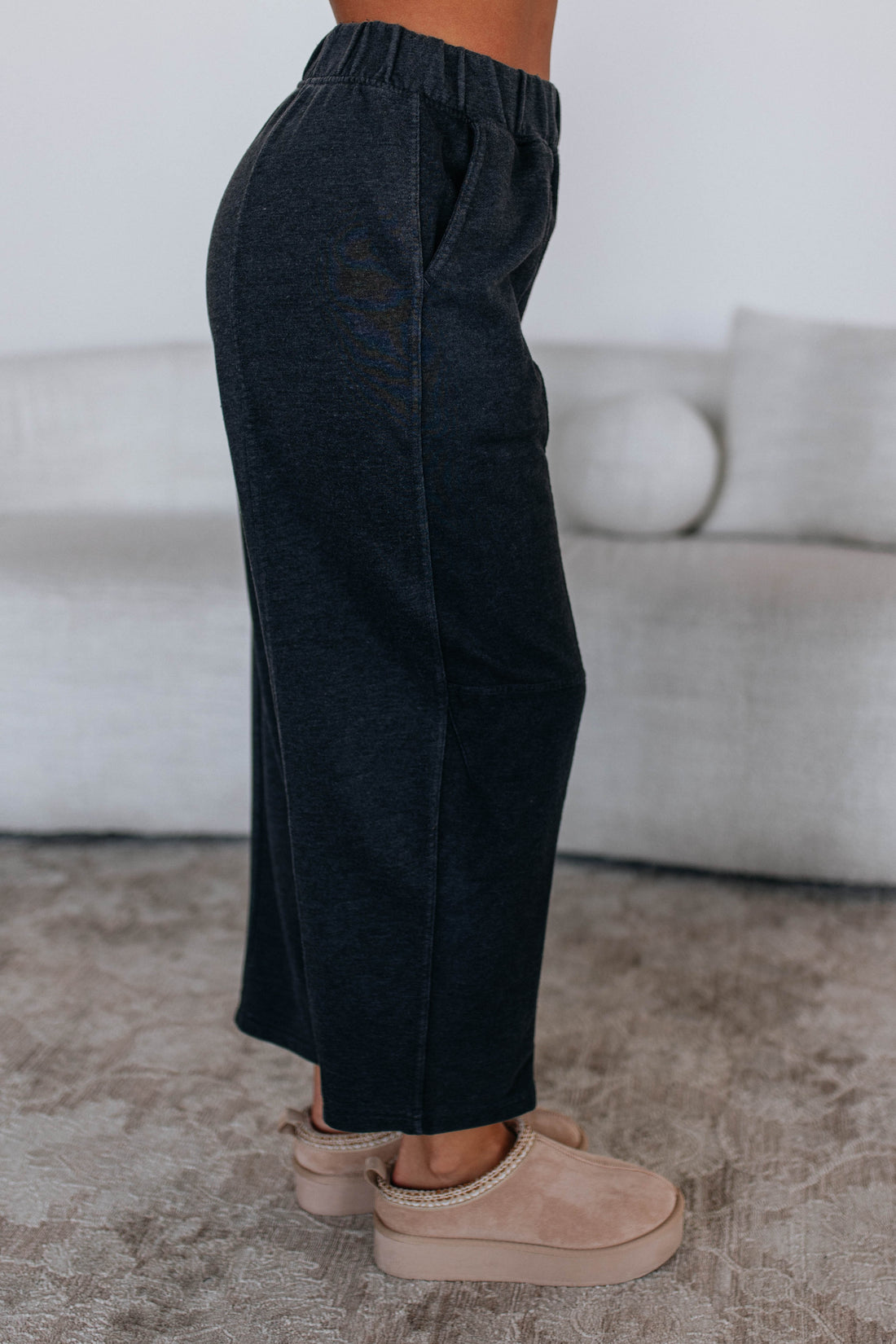 #color_vintage-black