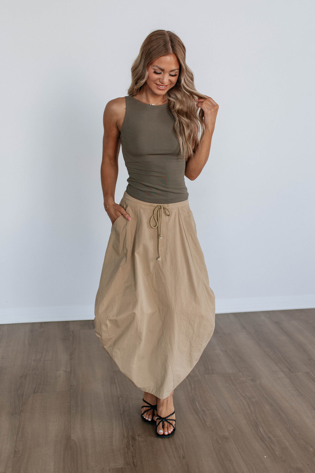 #color_khaki