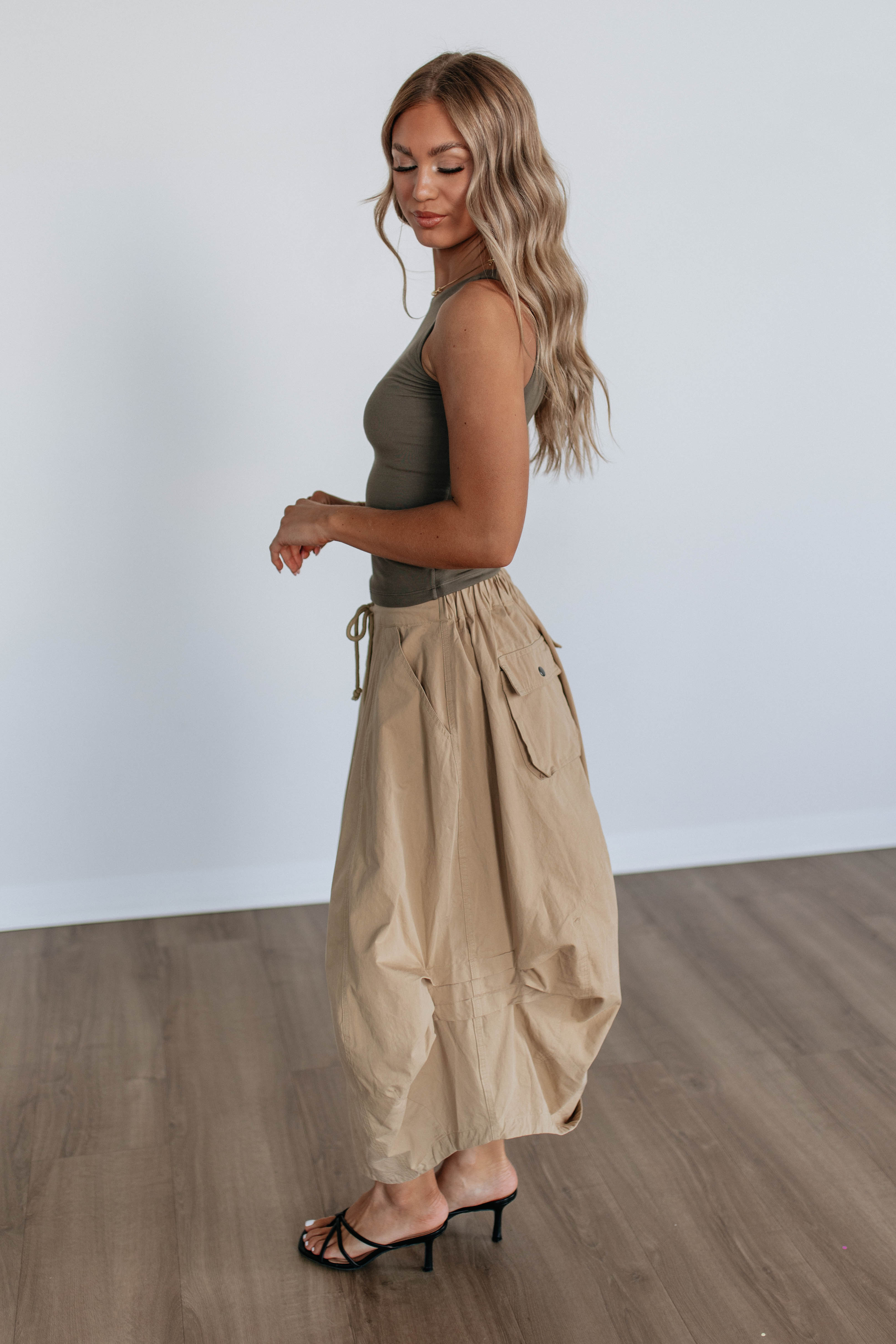 #color_khaki