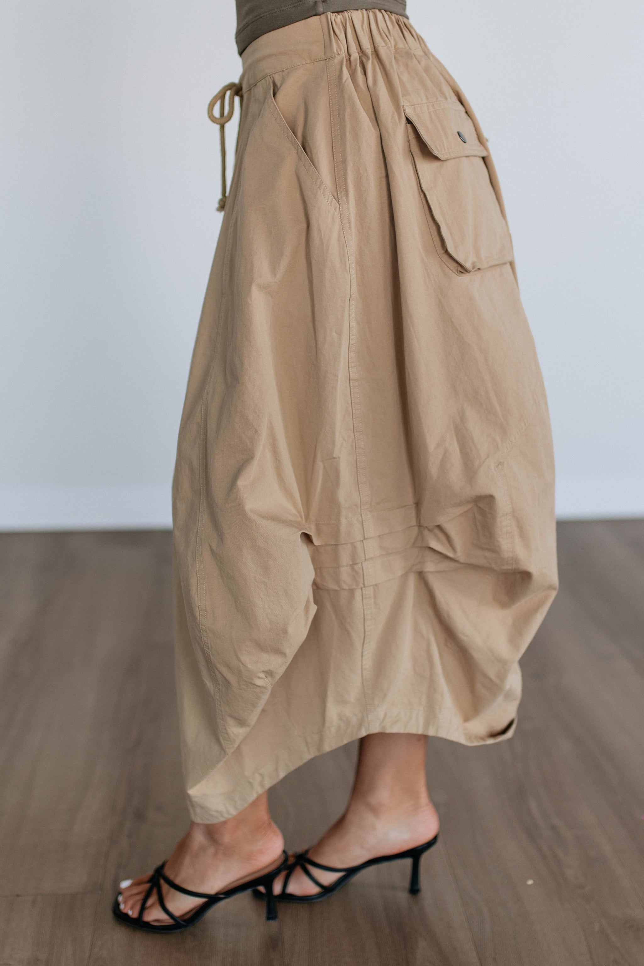 #color_khaki