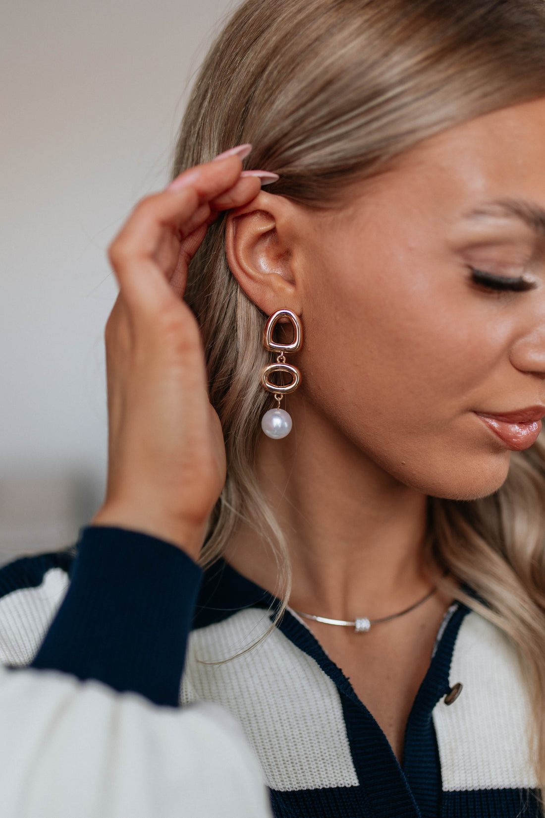 Clarice Pearl Earrings