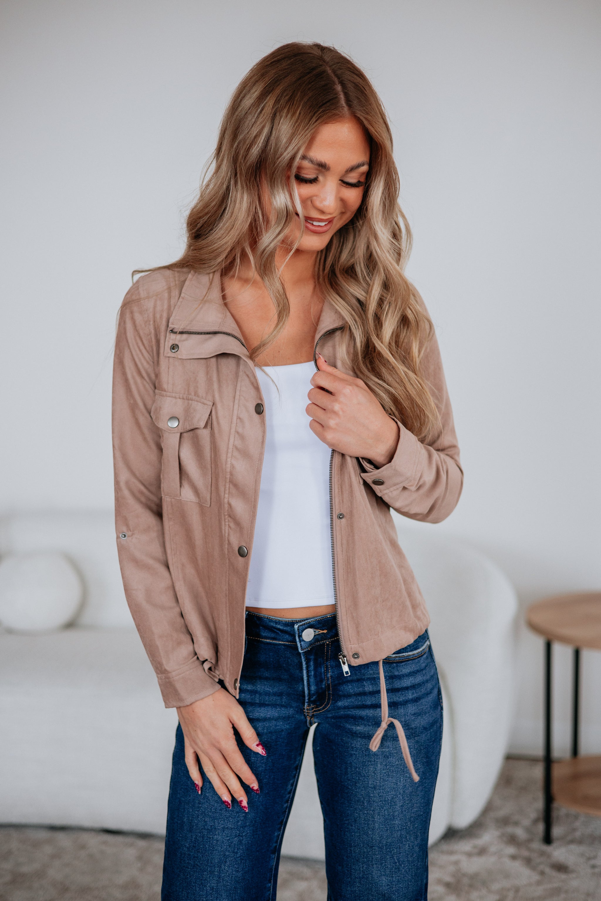 #color_taupe
