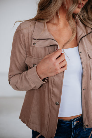 #color_taupe